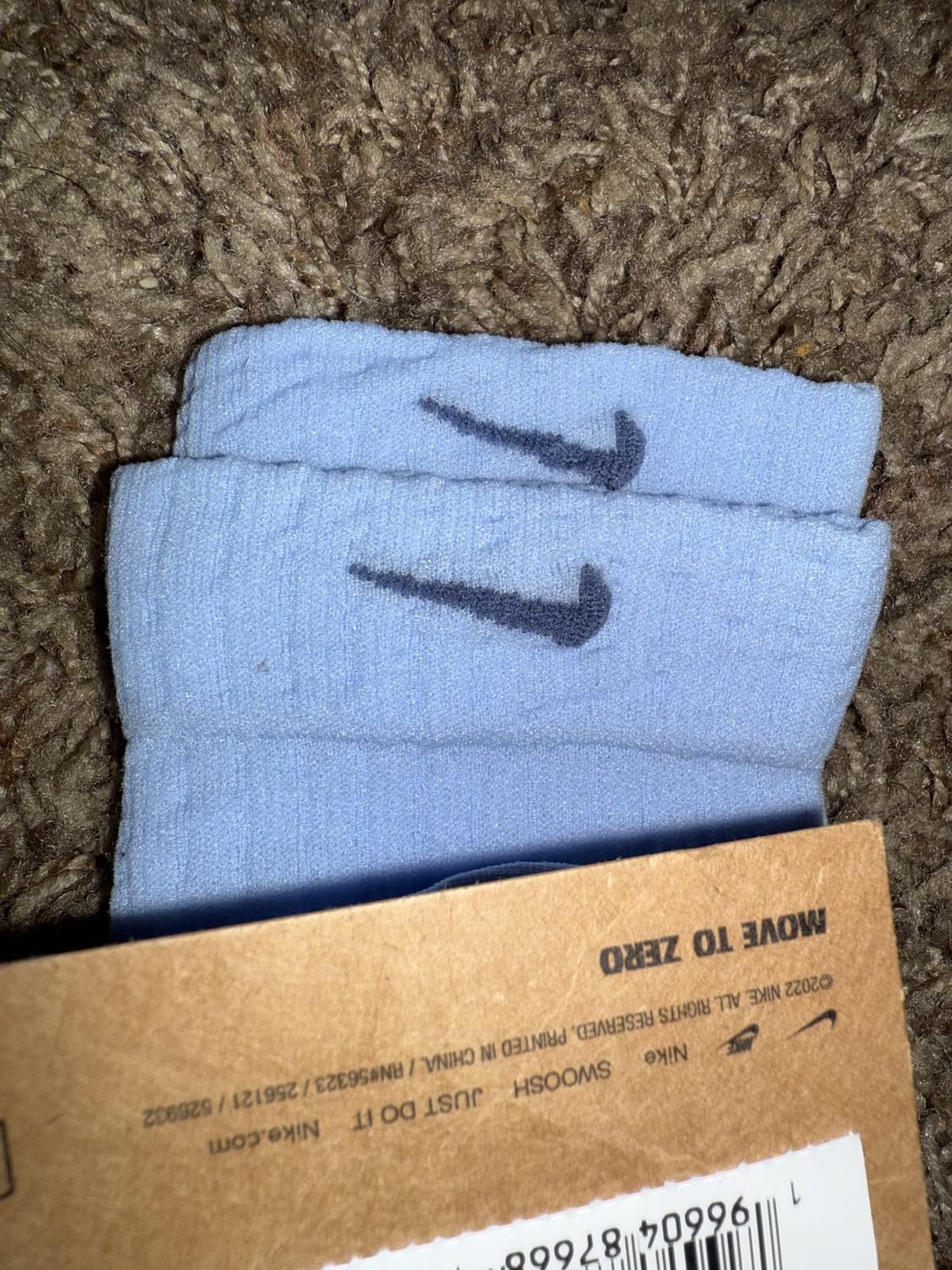 Nike Nike Women's Training Sheer Crew Socks (1 Pair) Adult Size ONE SIZE - 5 Thumbnail
