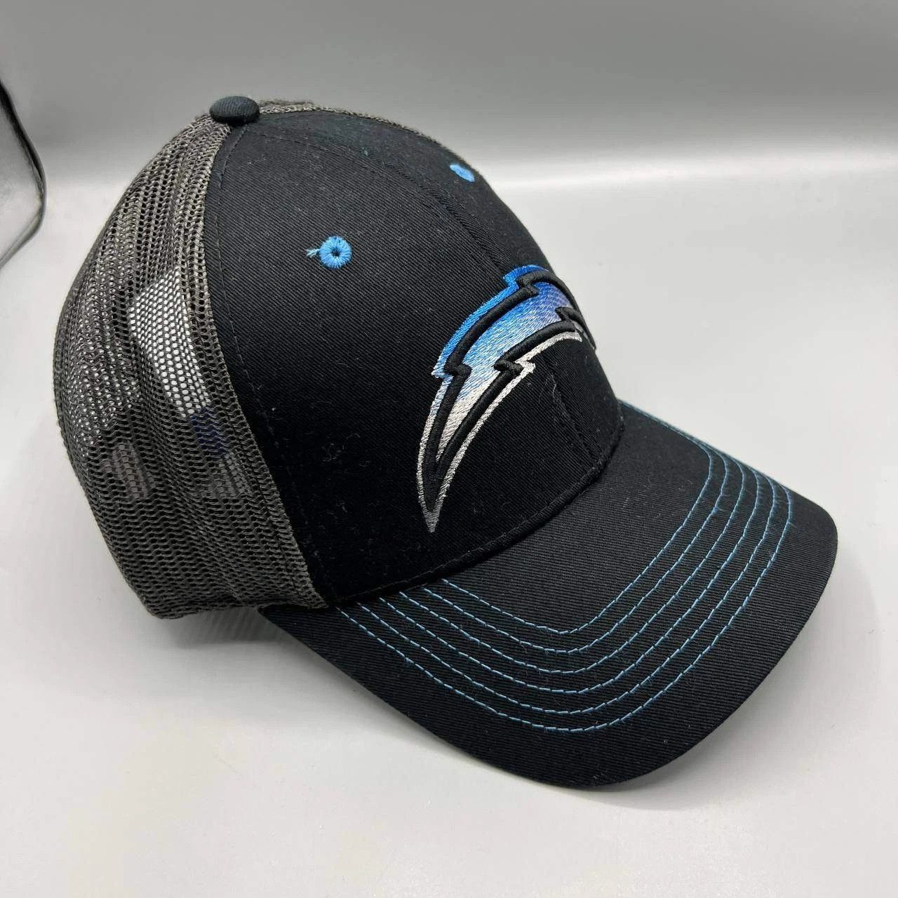 Other Los Angeles LA Chargers Hat NFL Team Apparel Snap Back Size ONE SIZE - 7 Thumbnail
