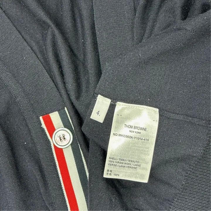 Thom Browne Thom Browne Classic V-Neck Cardigan in Blue -2507 Size US M / EU 48-50 / 2 - 3 Thumbnail
