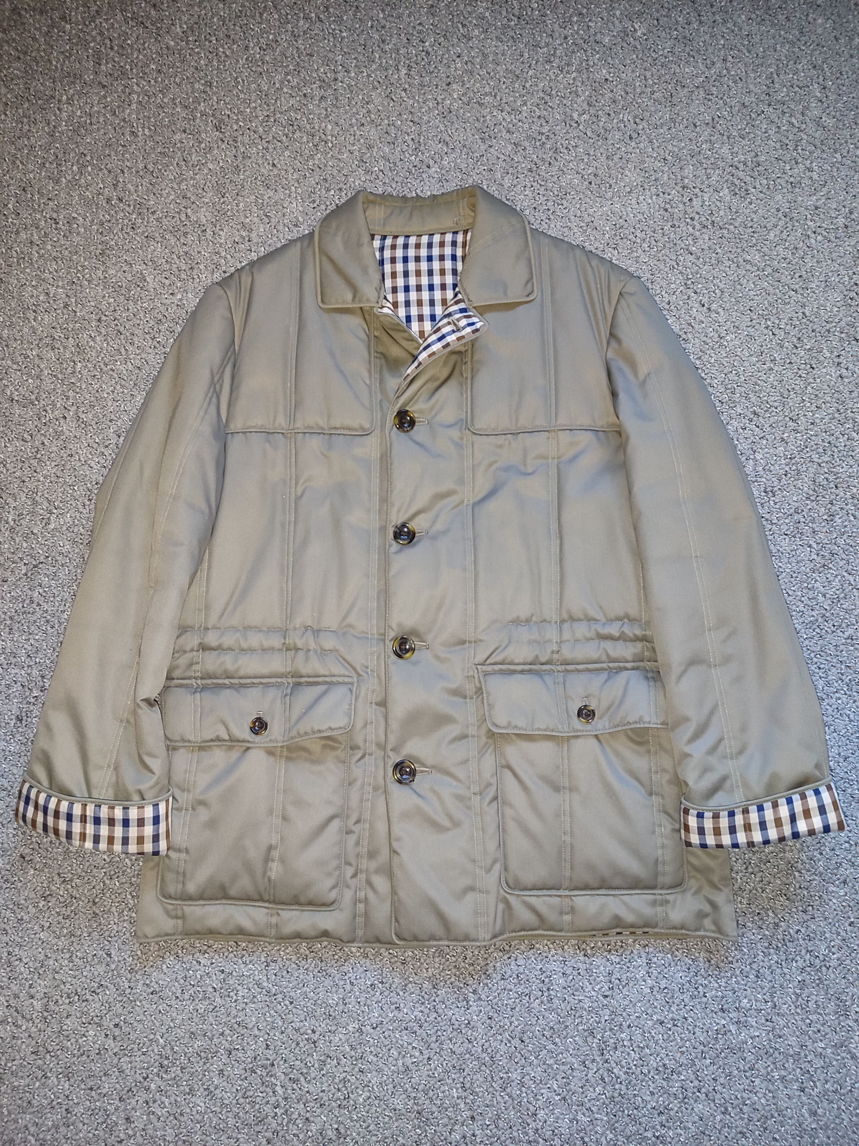 image of VTG Aquascutum Quilted York Club Checkered Jacket in Beige, Men's (Size Medium)