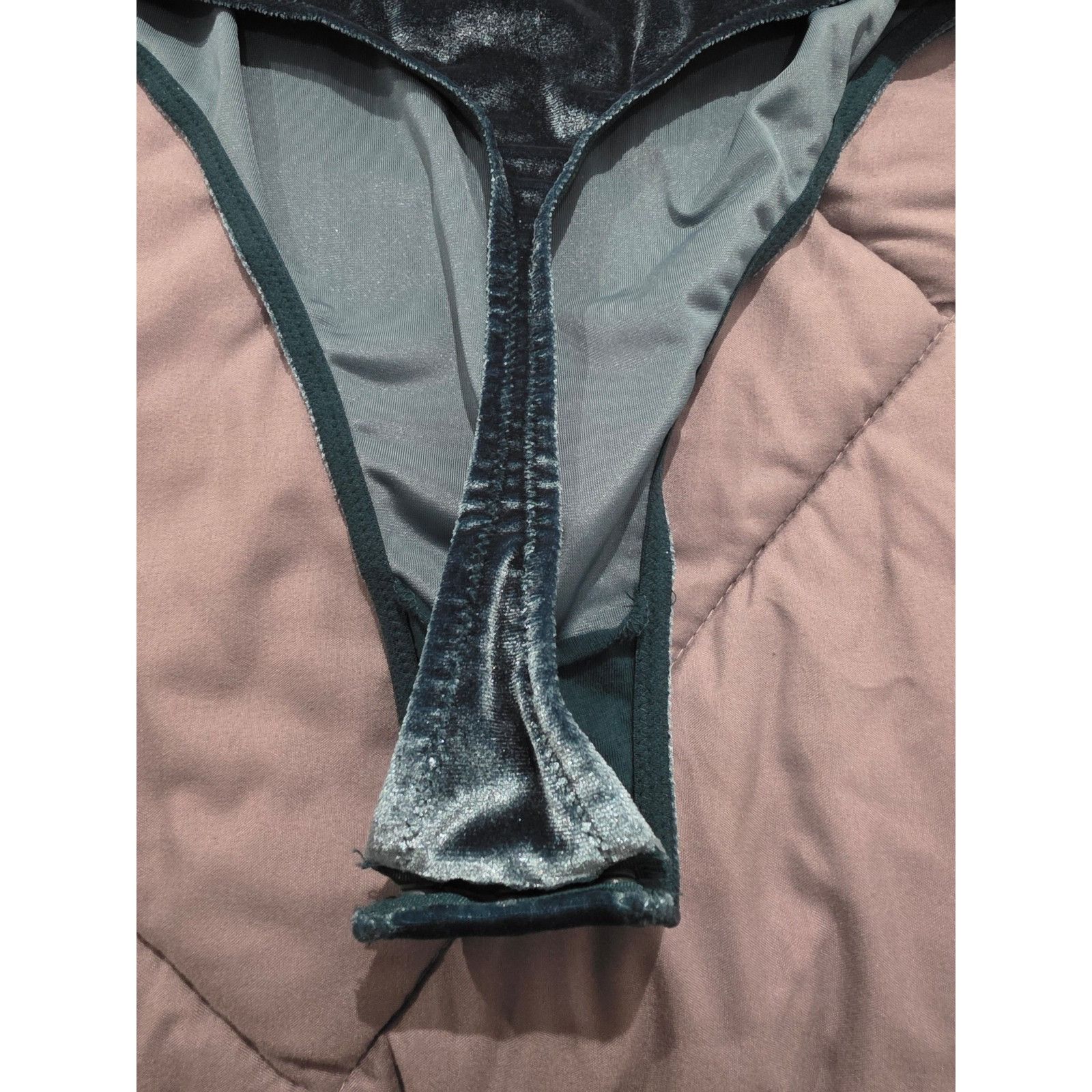 Victoria's Secret Victoria's Secret Bombshell Size Medium Velvet Teddy w Rhine Size ONE SIZE - 6 Thumbnail