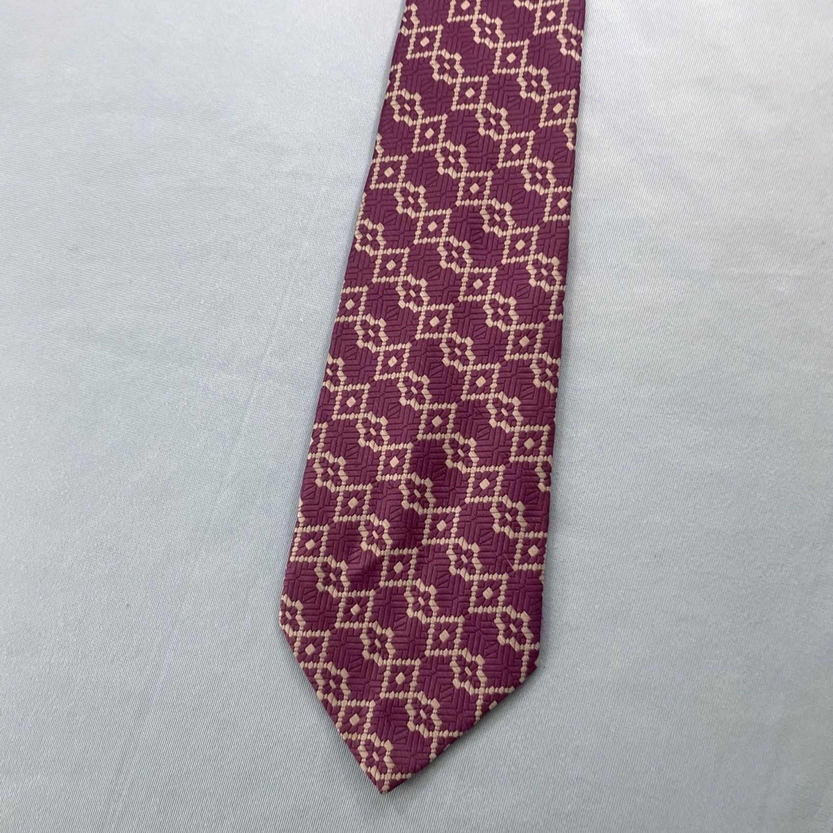 Vintage Vtg 1970s Extra Wide 4.5" Kipper Tie Woven Purple Lilac White Geometric 4.5x58 Capsule Necktie Mens Tie Size ONE SIZE - 3 Thumbnail