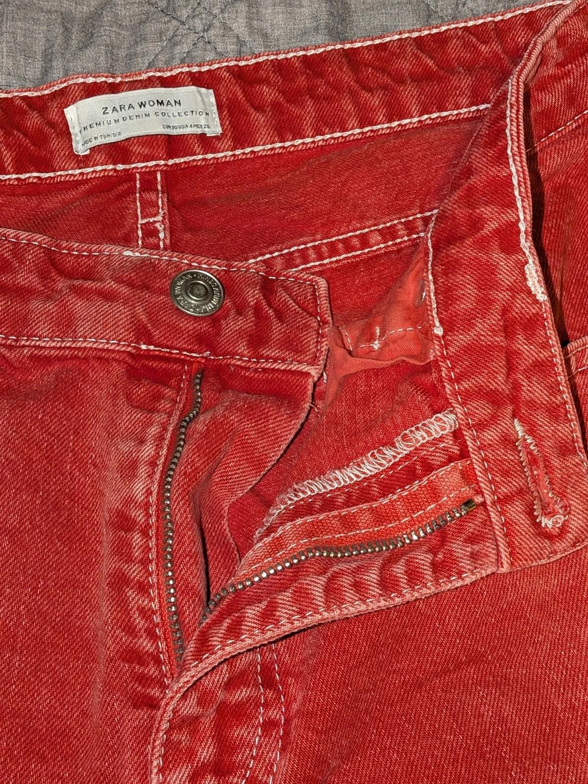 Zara Zara Woman Premium Red Straight Leg High Wasted Denim Jeans Size 27" / US 4 / IT 40 - 5 Thumbnail