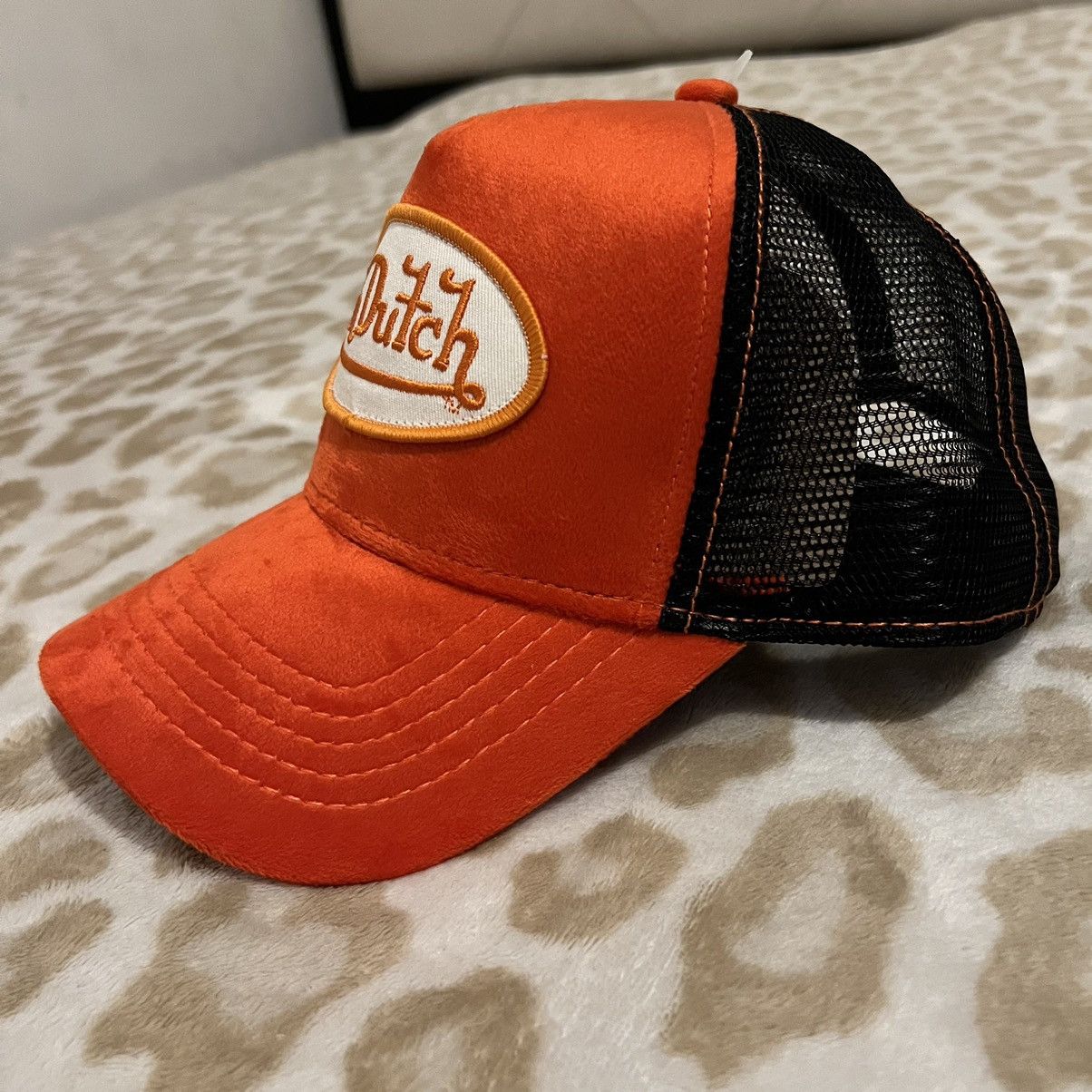 Von Dutch Von Dutch Red Orange Velvet Trucker 90$ Retail Size ONE SIZE - 5 Thumbnail