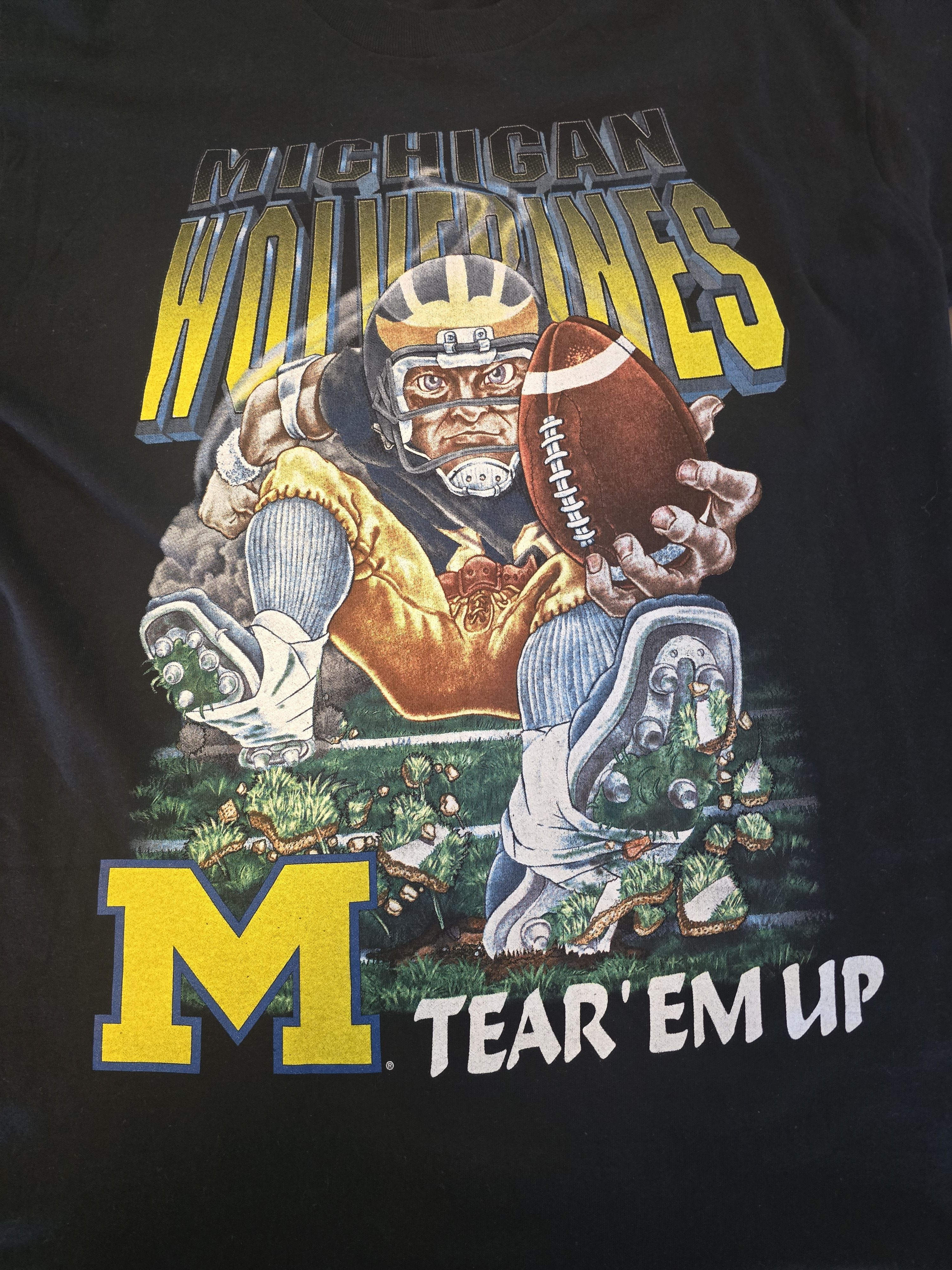 Vintage Michigan Wolverines Vintage 90s 'Tear 'Em Up' Black T-Shirt Size US L / EU 52-54 / 3 - 2 Thumbnail