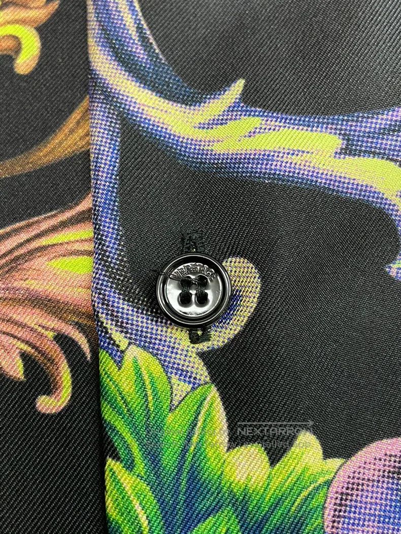 Versace Versace Baroque silk shirt Size US XXL / EU 58 / 5 - 4 Thumbnail