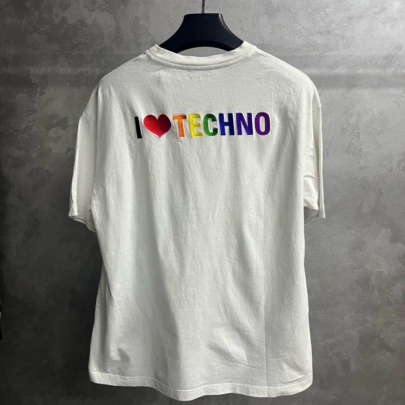 Balenciaga Balenciaga White monogrammed crewneck short sleeve T-shirt Size US S / EU 44-46 / 1 - 5 Thumbnail