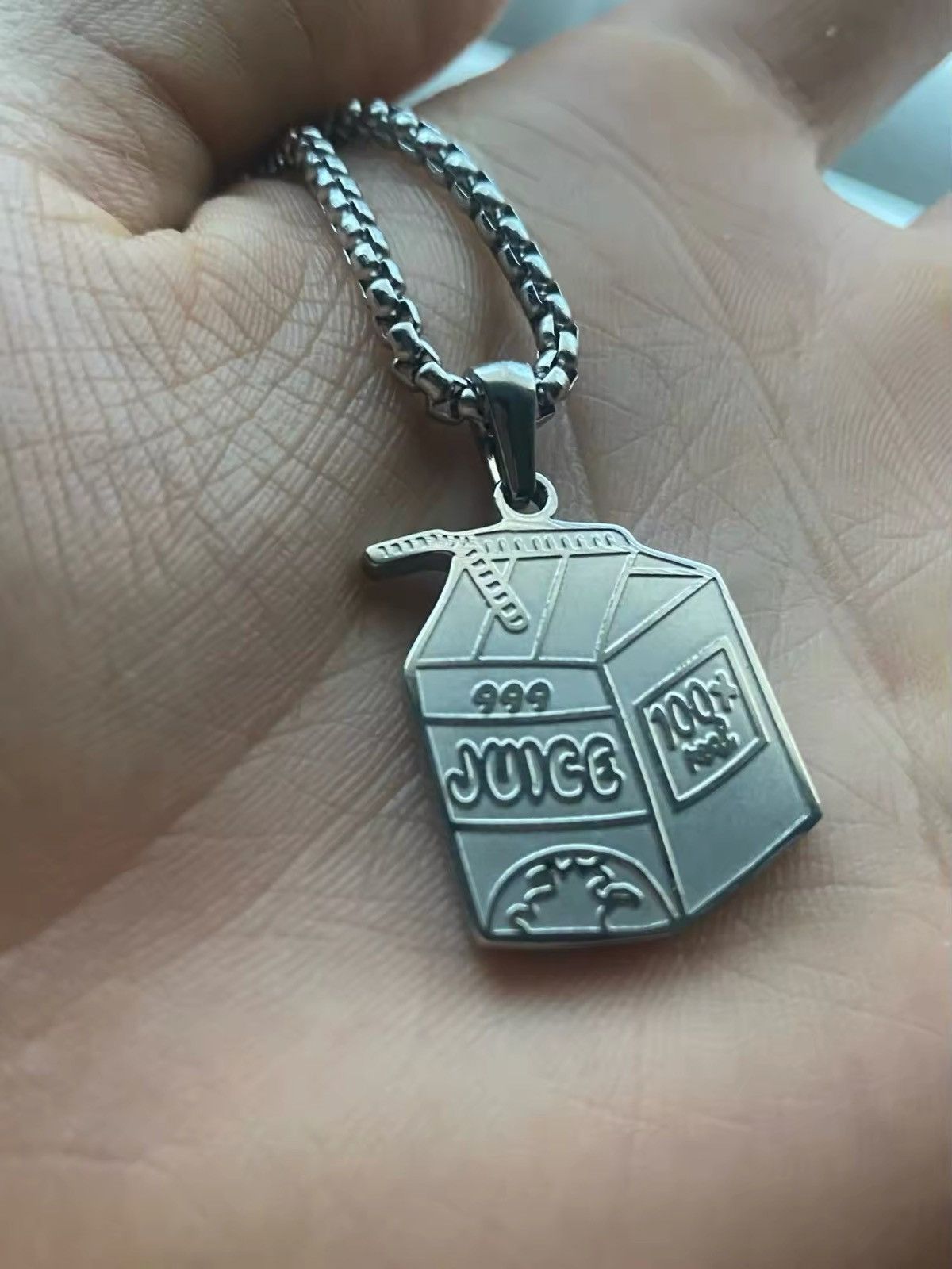Vintage Fashion Juice Steel Pendant Necklace Size ONE SIZE - 3 Thumbnail