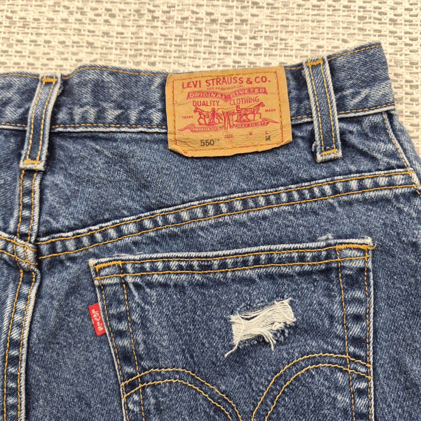 Levi's Levi's 550 Jeans Womens 12 Blue Relaxed Fit Tapered Leg Distressed High Rise Vintage No Size 34" / US 12 / IT 48 - 4 Thumbnail