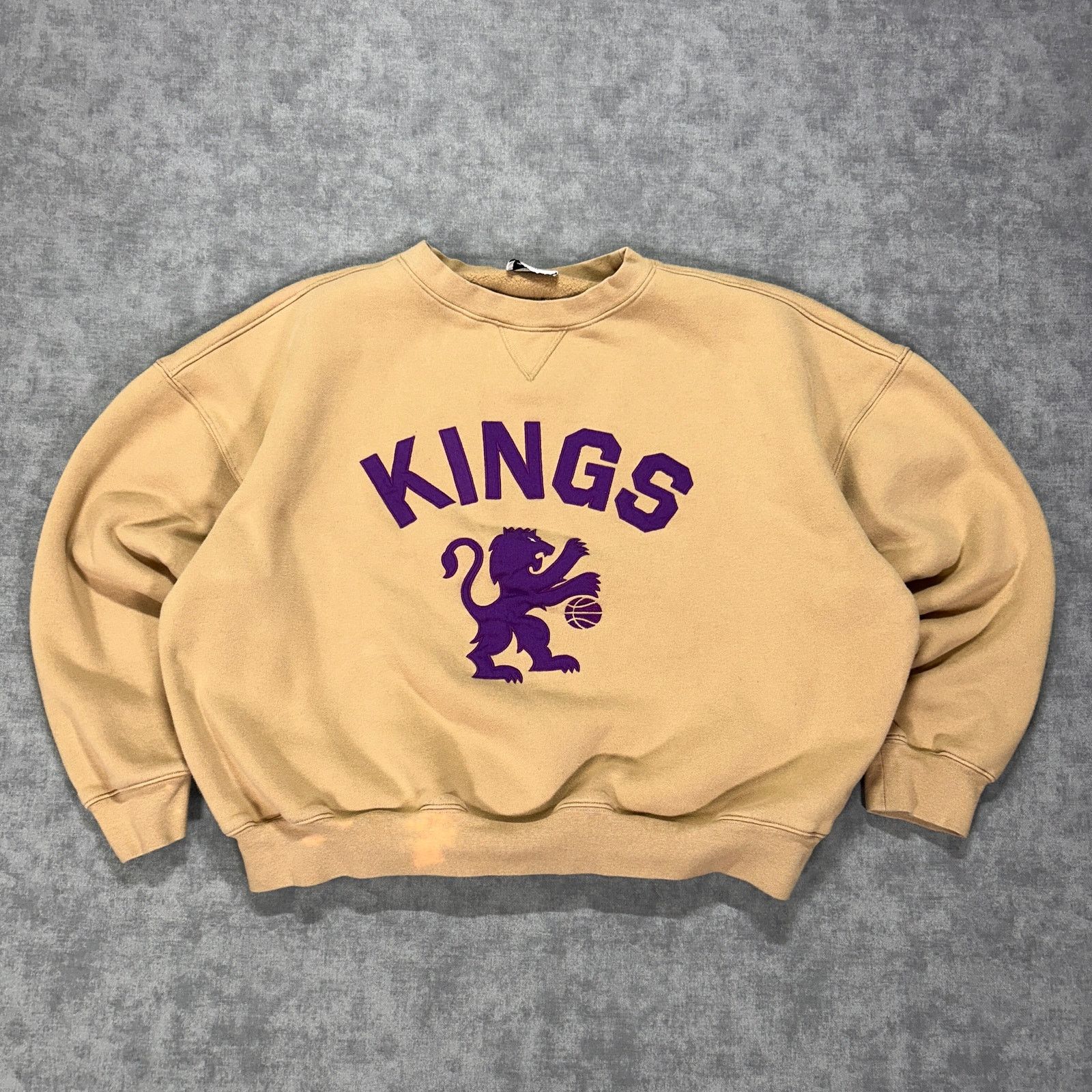Other Authmade Stadium Sac Kings NBA oversized heavy sweatshirt Size US M / EU 48-50 / 2 - 1 Thumbnail