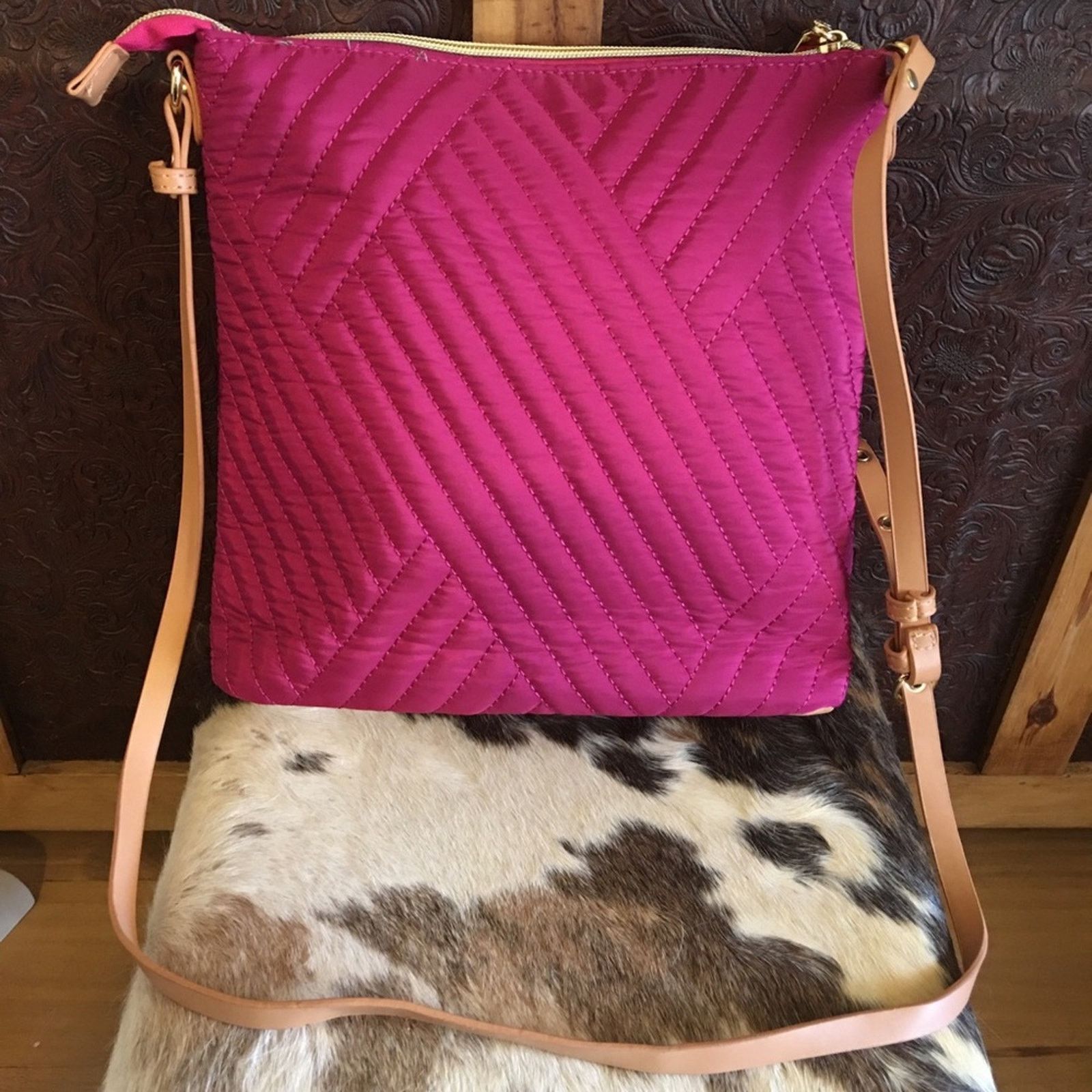 Other Adrienne Vittadini fuschia pink quilted crossbody Size ONE SIZE - 2 Thumbnail