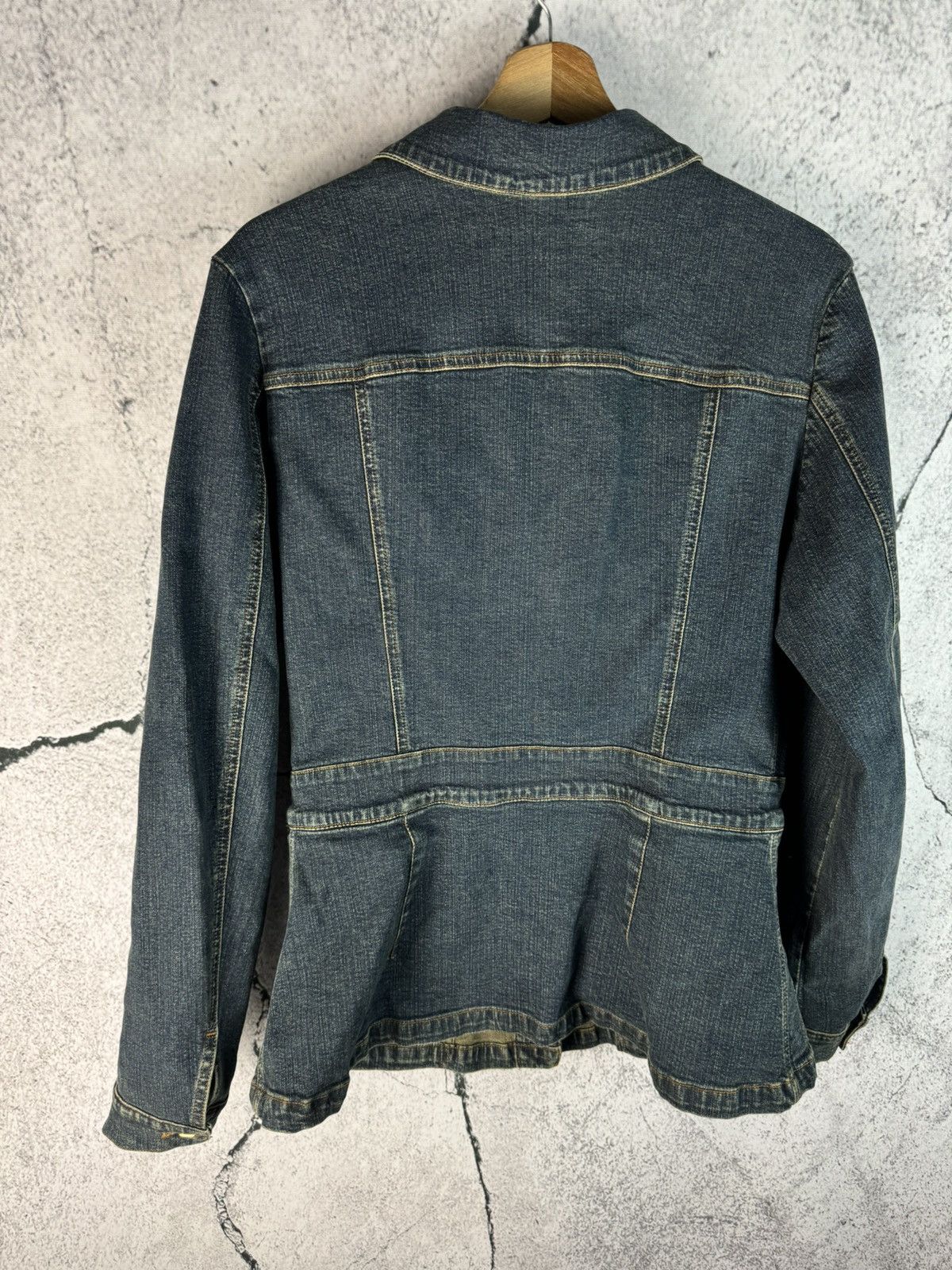 MCM MCM vintage Denim Logo Jacket Size L / US 10 / IT 46 - 2 Thumbnail