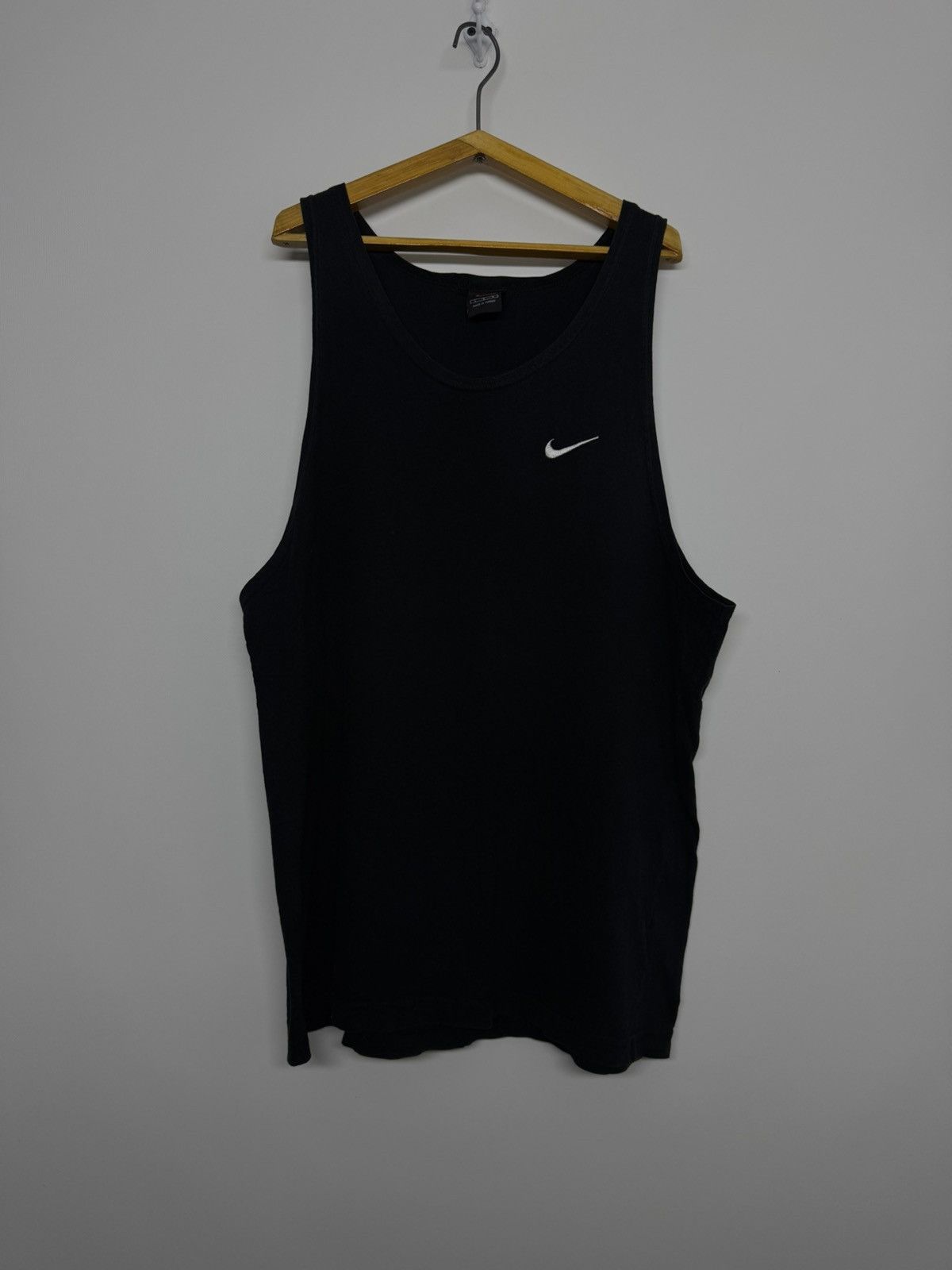 Nike Vintage Y2k Nike Mini Swoosh Tank Tops 00’s Size US L / EU 52-54 / 3 - 3 Thumbnail