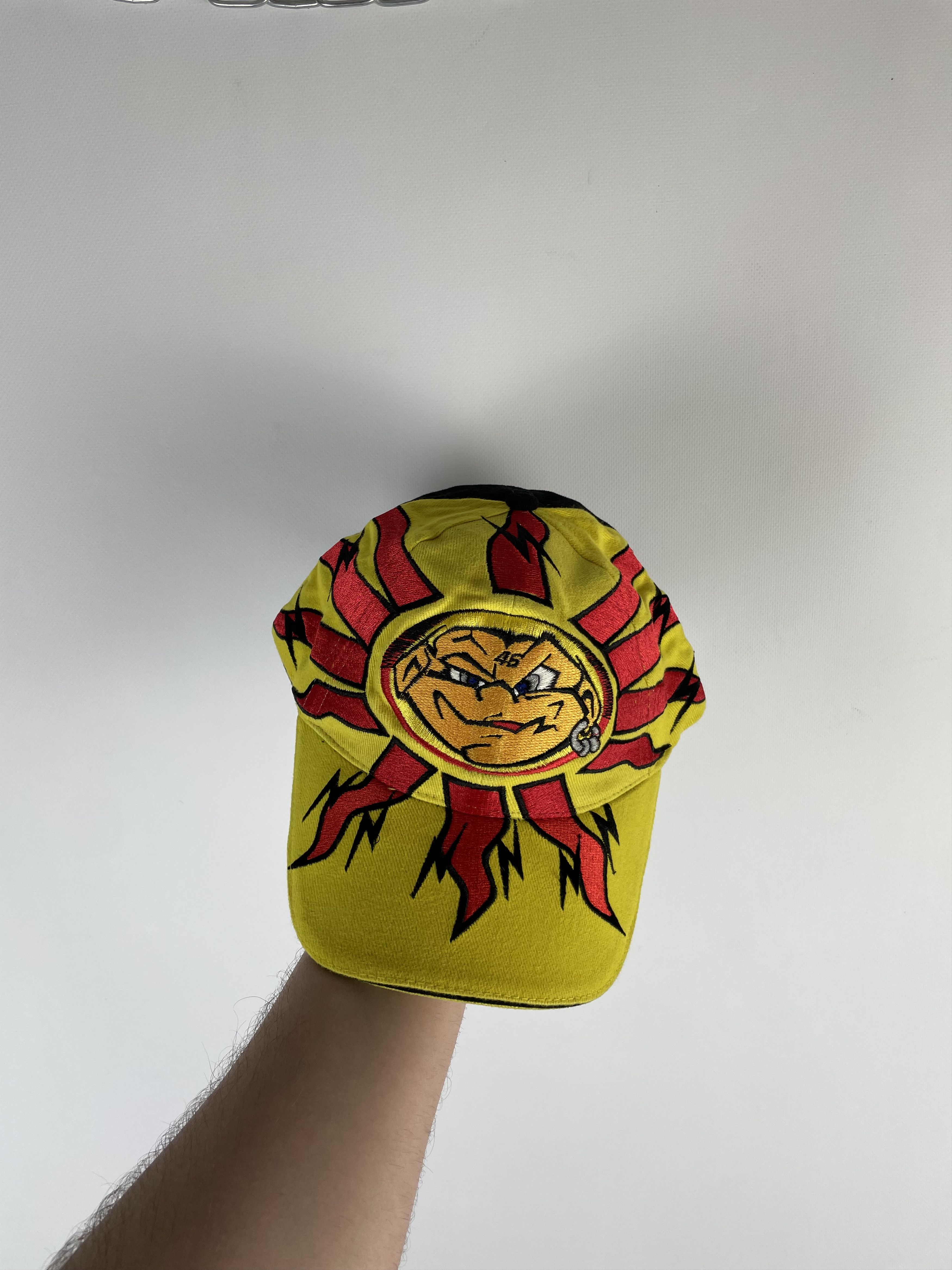 Vintage Vintage Daring Racing Moto Valentino Rossi 46 Doctor Cap Hat Size ONE SIZE - 1 Thumbnail