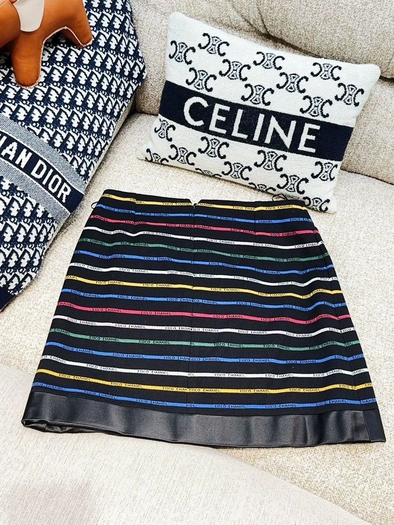 Chanel Chanel Letter logo striped skirt Size 25" / US 0 / IT 36 - 2 Thumbnail