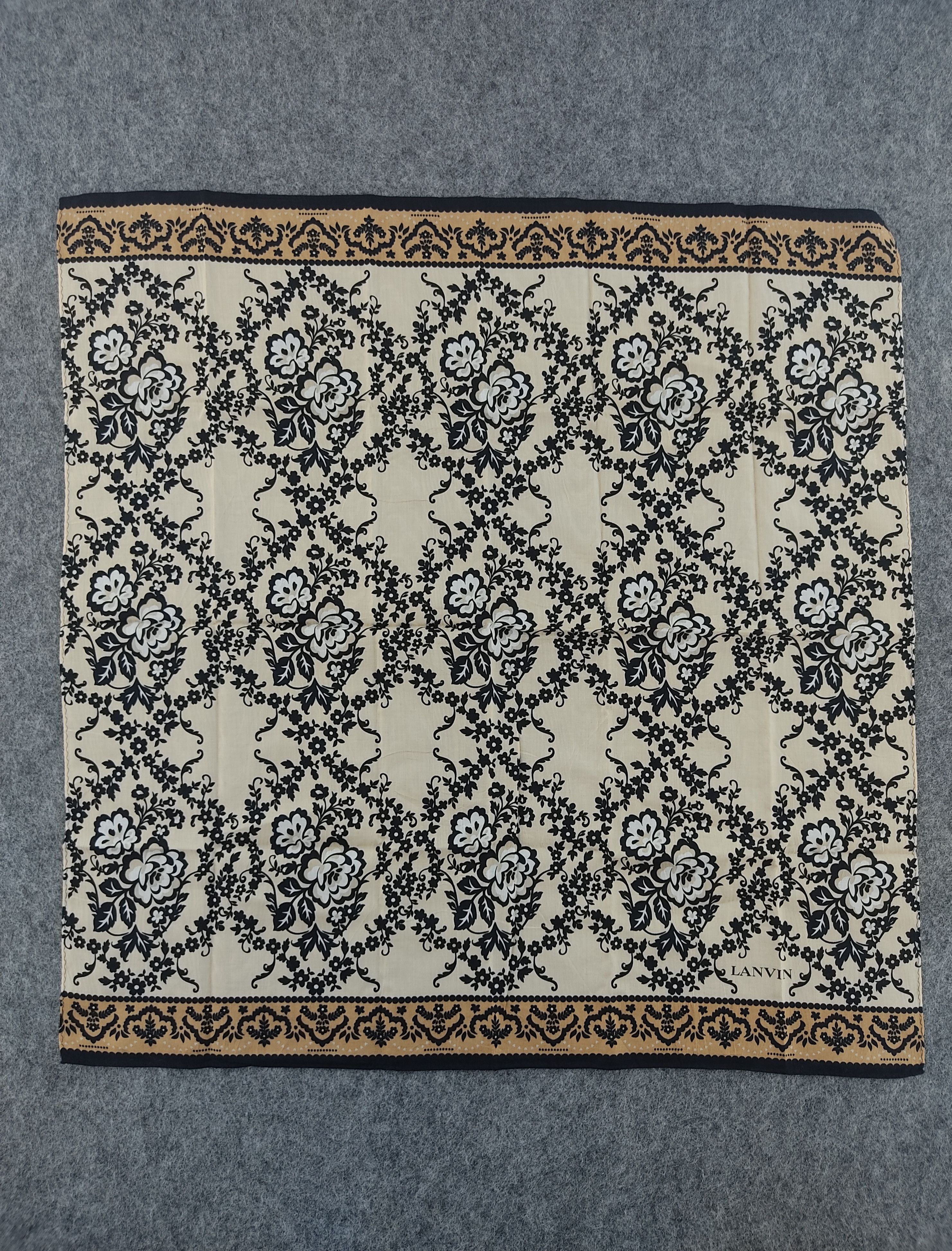 Lanvin Vintage Lanvin Handkerchief Neckerchief Bandana H017D Size ONE SIZE - 1 Thumbnail