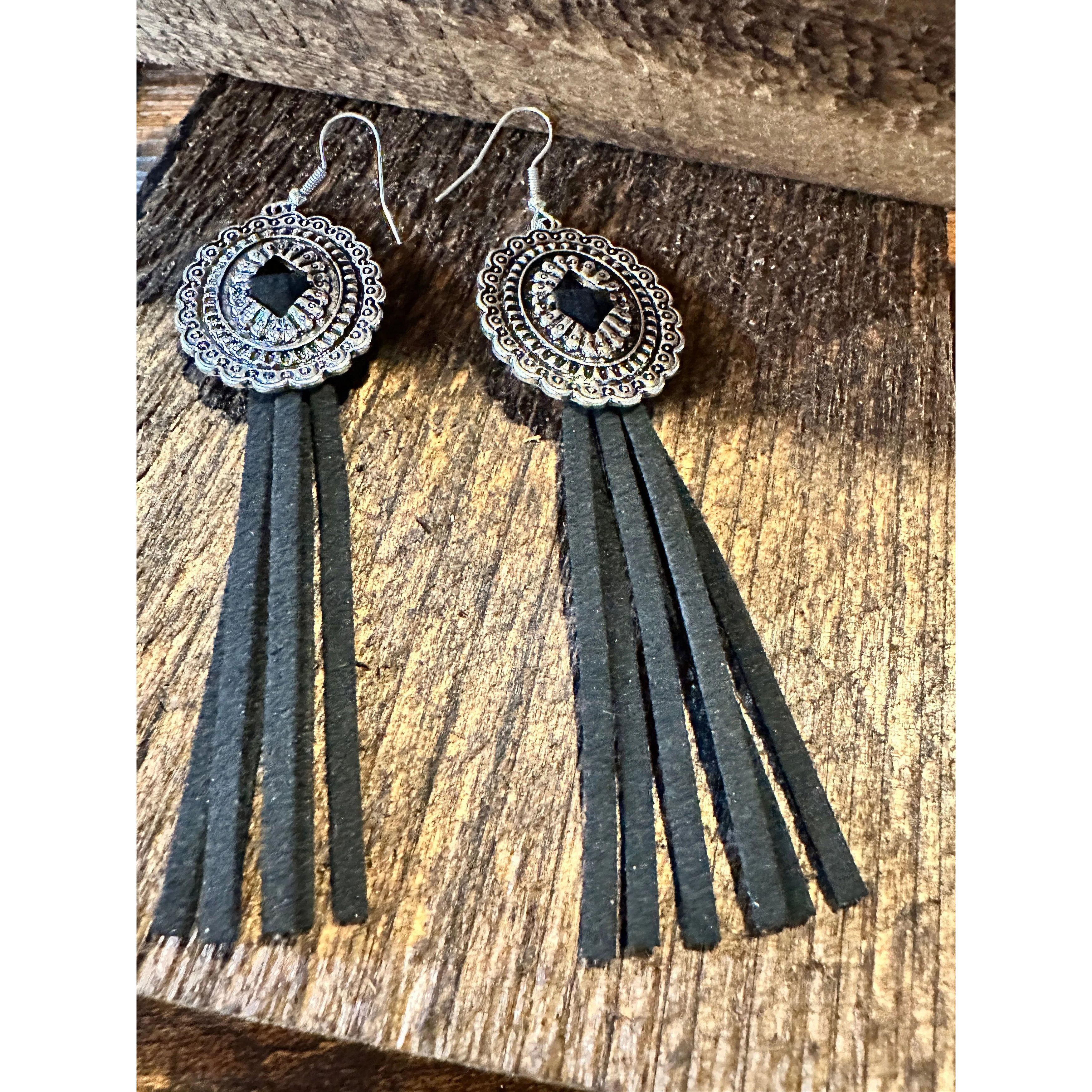 Other Boho Hippie Western Conch Tribal Silver Drop Wire Earrings, Size ONE SIZE - 6 Thumbnail