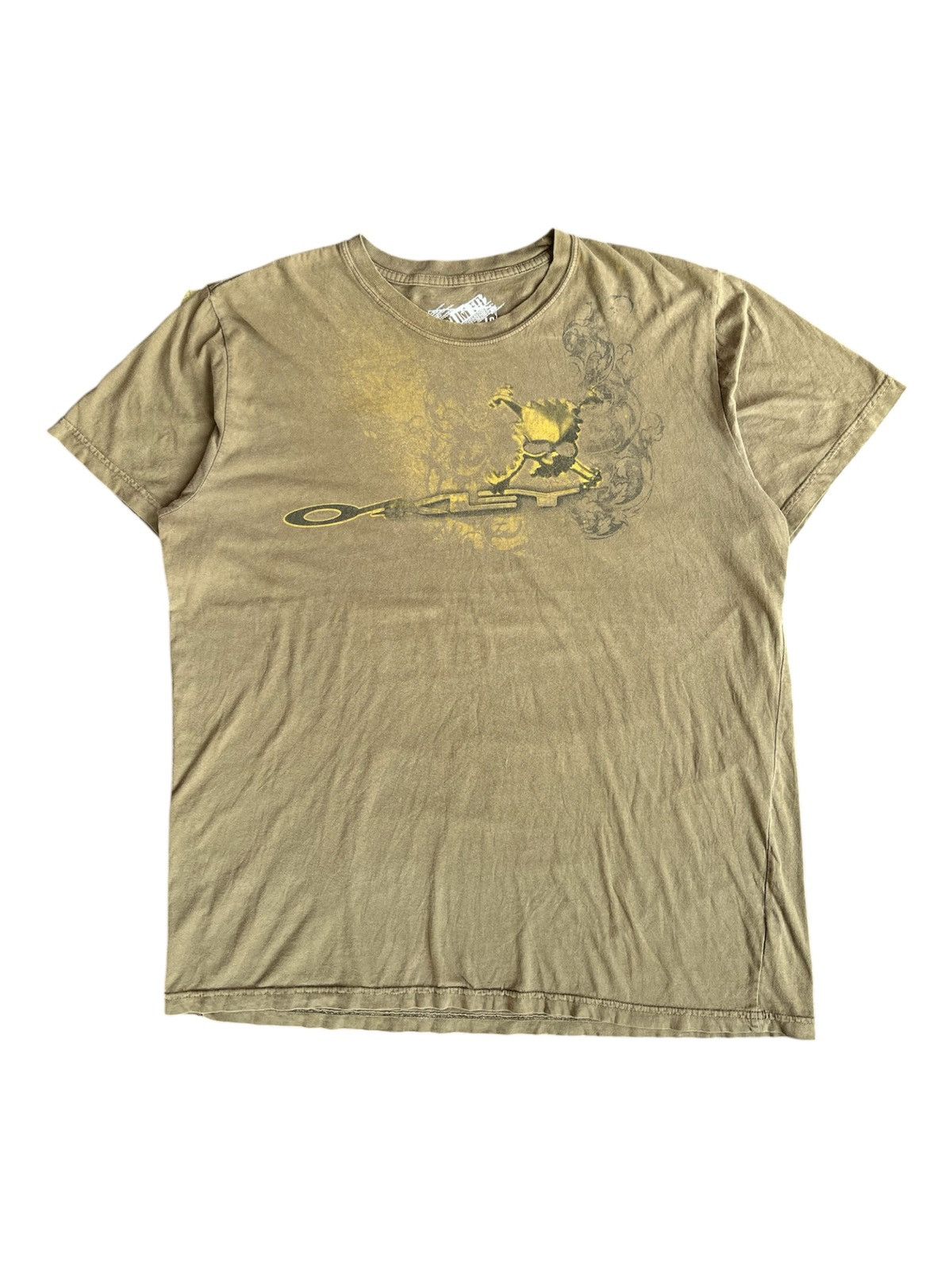 Oakley × Surf Style × Vintage 00S OAKLEY SKULL TSHIRT | Grailed