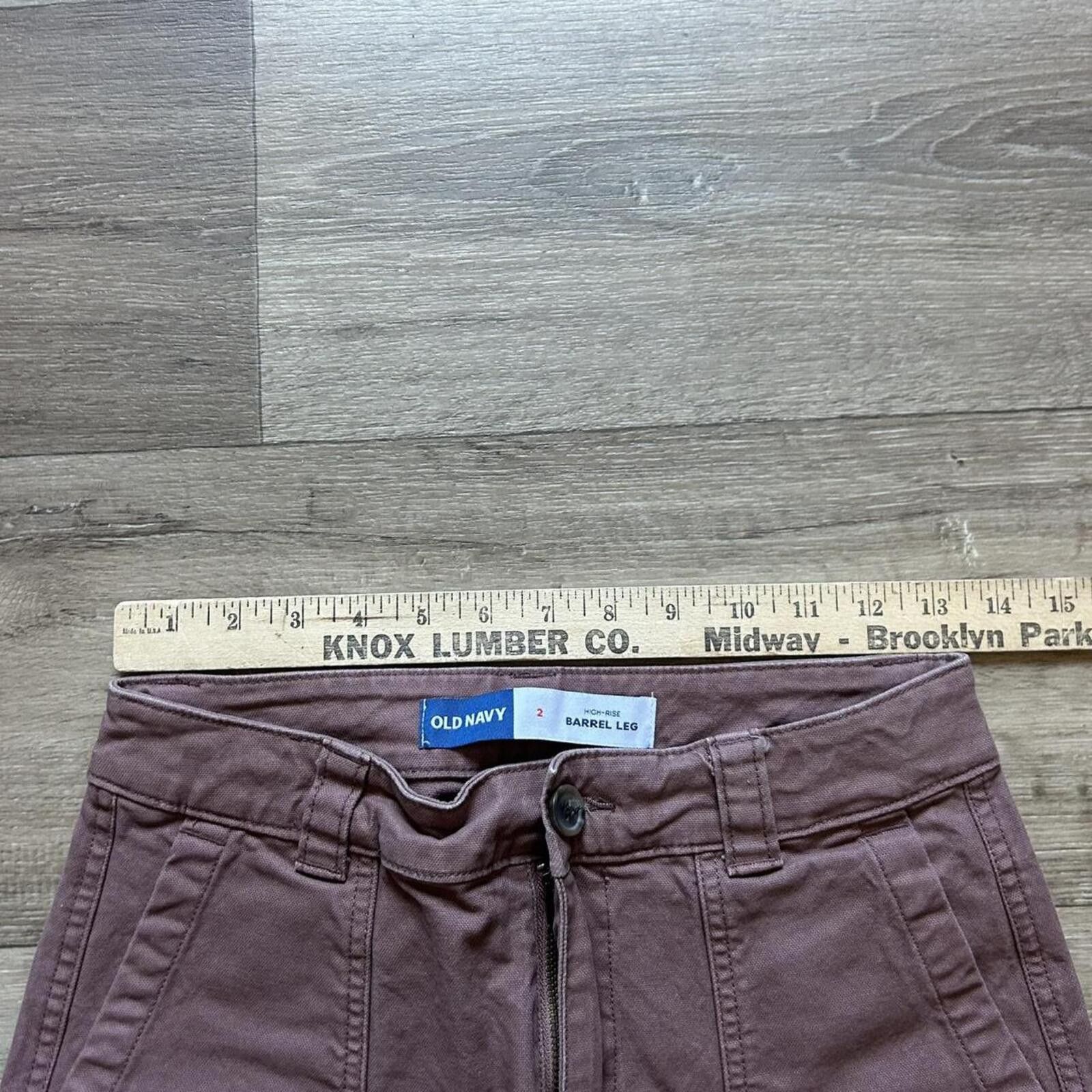 Old Navy Brown Old Navy high-waisted barrel leg jeans Size 2 denim Size 26" / US 2 / IT 38 - 5 Thumbnail