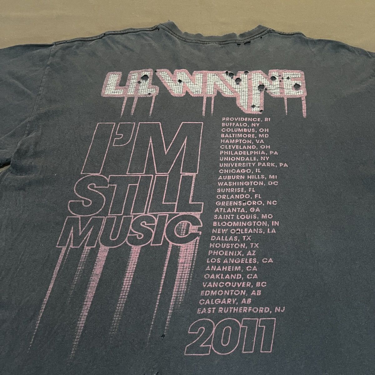 Rap Tees × Vintage Vintage Y2K 2011 Lil Wayne Promo Tour Tee 2XL Faded Thrashed Size US XXL / EU 58 / 5 - 10 Thumbnail