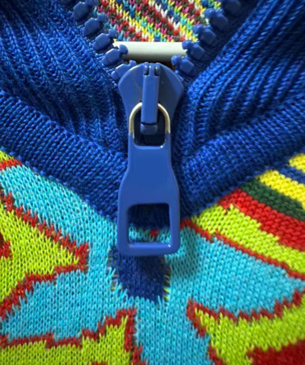 Louis Vuitton Louis Vuitton Colorful printed men's pullover sweater Size US M / EU 48-50 / 2 - 3 Thumbnail