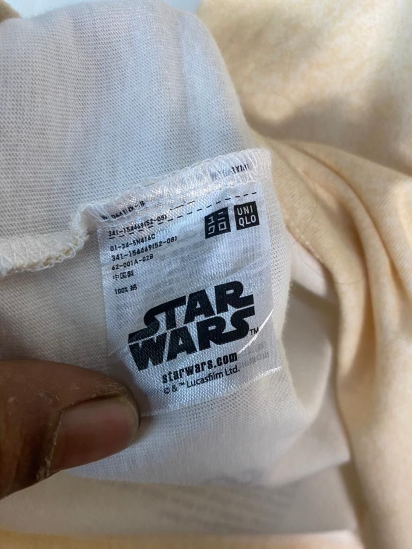 Star Wars × Uniqlo Star Wars x utgp 2015 overprint tshirt Size US L / EU 52-54 / 3 - 7 Thumbnail