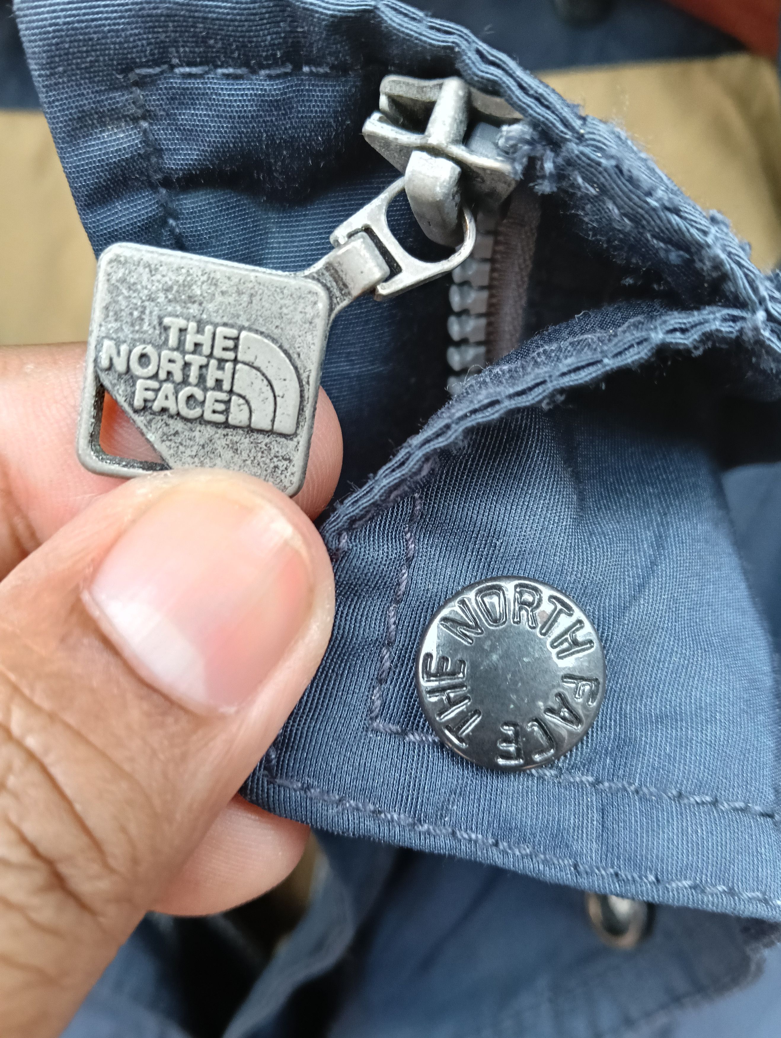 The North Face VINTAGE THE NORTH FACE HOODIE JACKET. Size US M / EU 48-50 / 2 - 4 Thumbnail