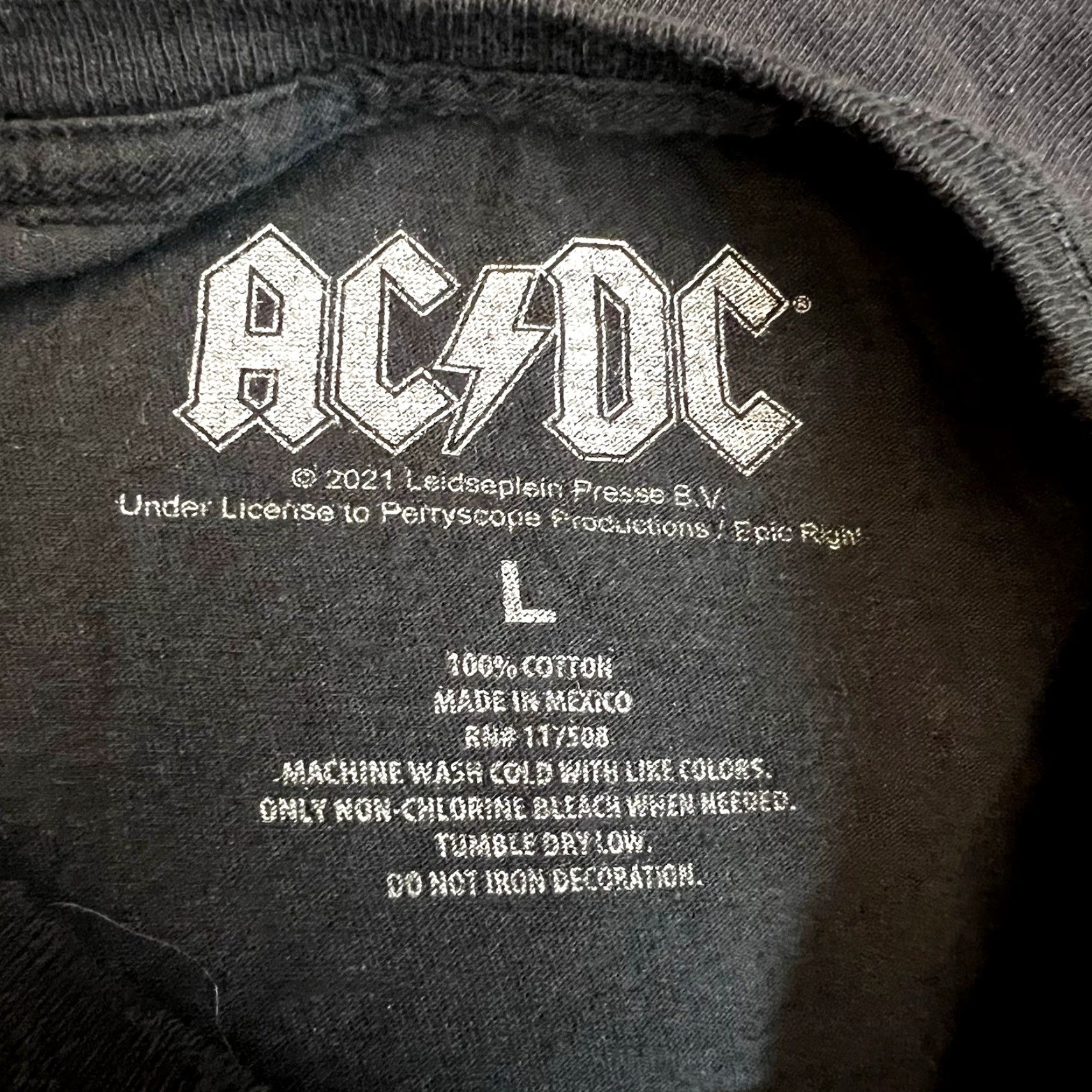 Vintage ACDC Highway to Hell T-Shirt Mens XL Black Size US XL / EU 56 / 4 - 3 Thumbnail