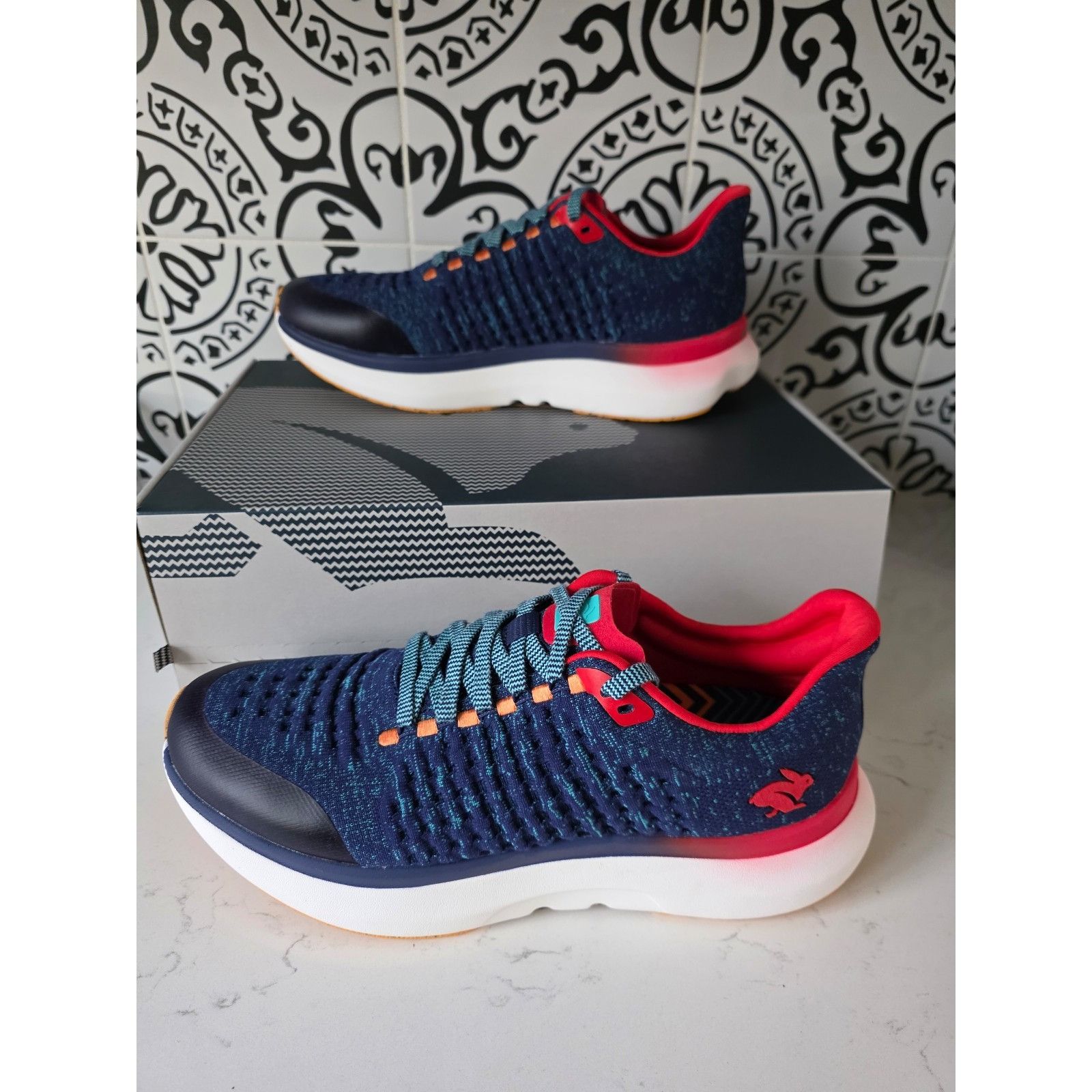 Other New Rabbit Dream Chaser Men's size 11.5 running shoes Beacon Size US 11.5 / EU 44-45 - 7 Thumbnail
