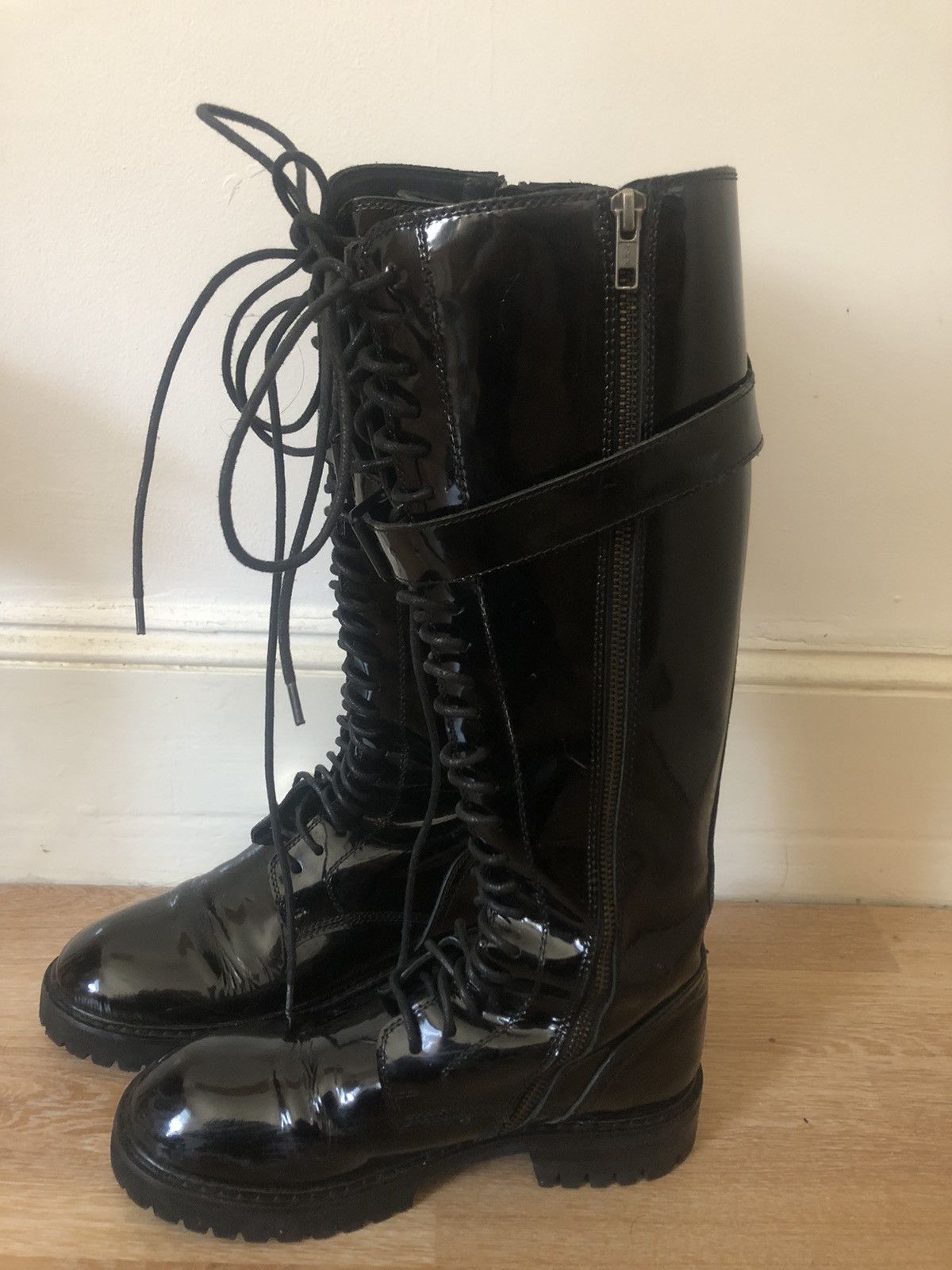 Ann Demeulemeester Knee High Lace Up Patent Leather Exclusive Dany Boots Size US 8 / IT 38 - 7 Thumbnail