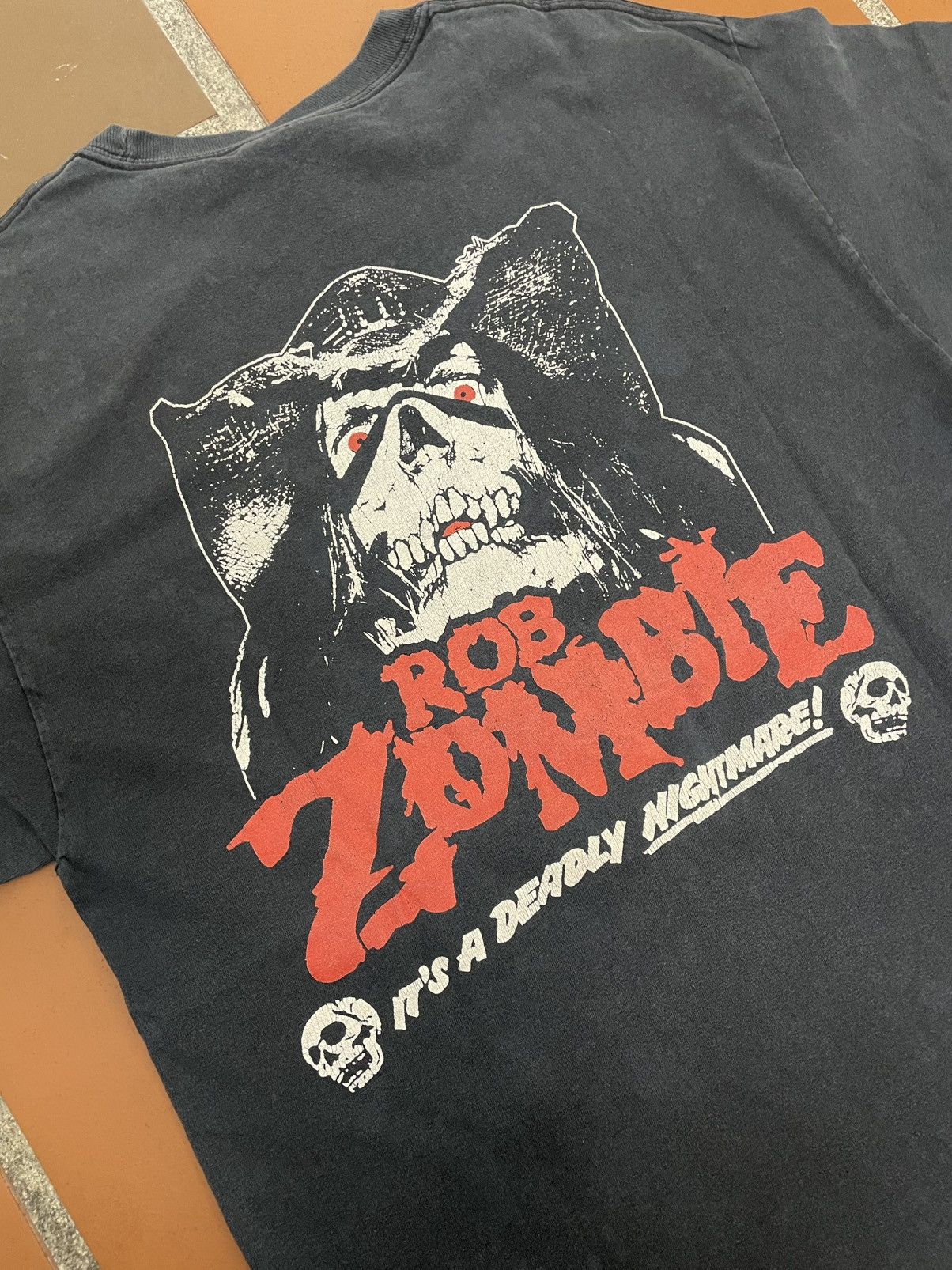Band Tees Thrashed Sun Faded Tee Shirt Distressed ERD Grunge Band Tees Size US M / EU 48-50 / 2 - 11 Thumbnail