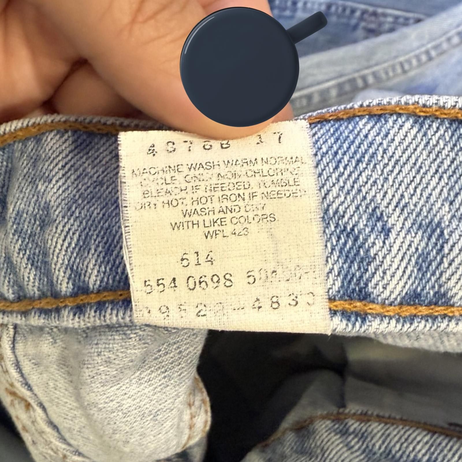 Levi's Levi's 550 -- 36 x 30 -- Size US 36 / EU 52 - 4 Thumbnail