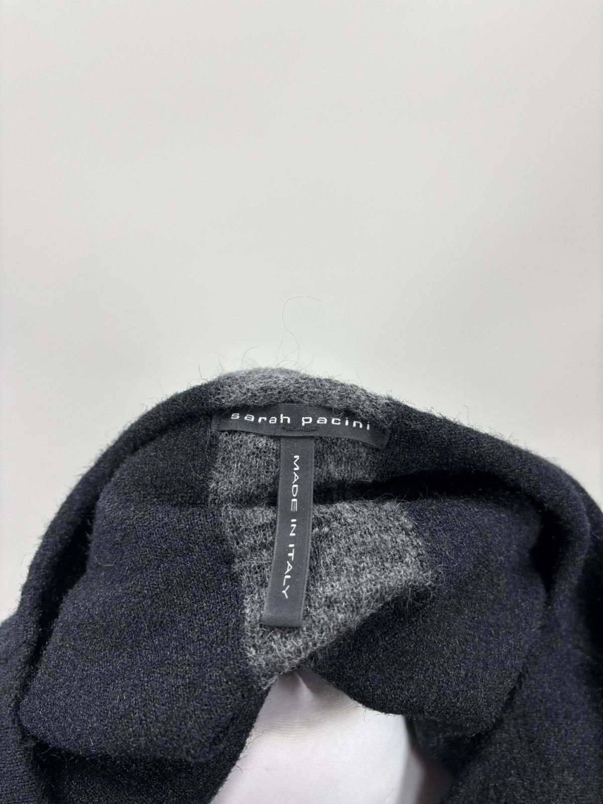 Sarah Pacini Womens sweater Sarah Pacini Size One Size Color Black Size ONE SIZE - 8 Thumbnail