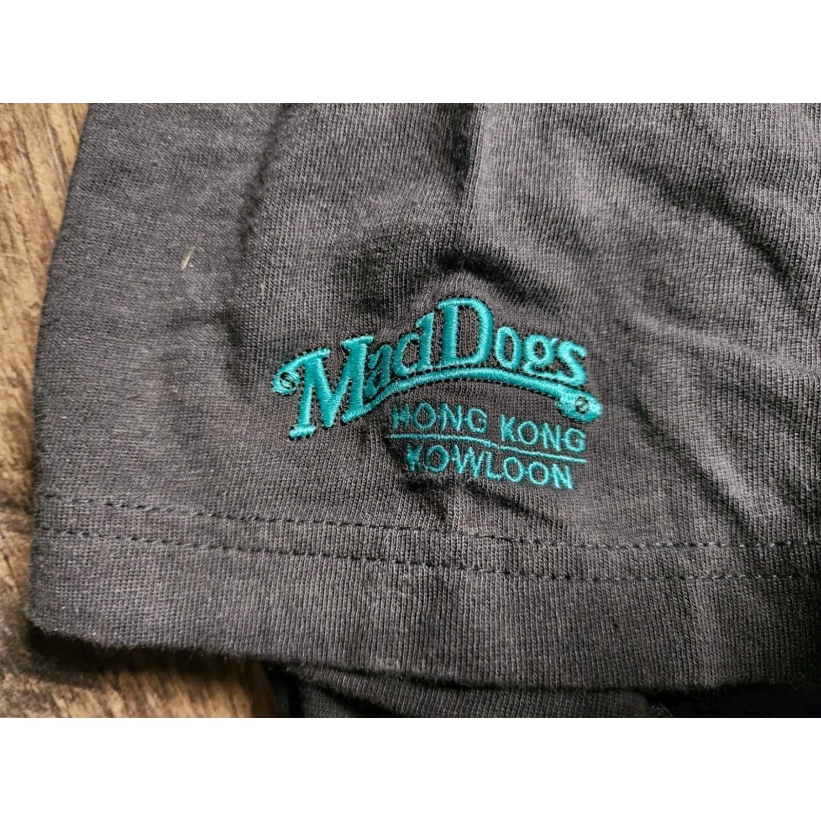 Vintage VINTAGE Mad Dogs Hong Kong T Shirt Mens XL Black Short Sleeve Crew Neck Funny Size US XL / EU 56 / 4 - 2 Thumbnail