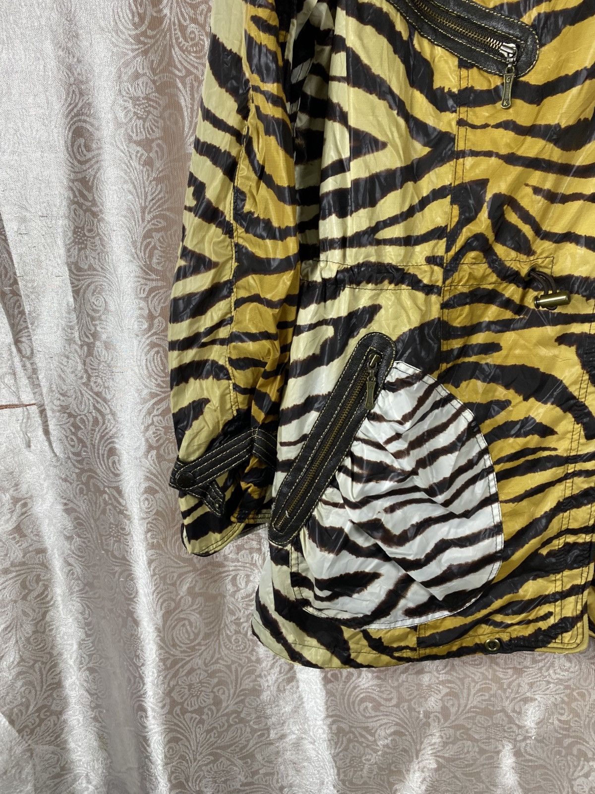 Japanese Brand Vintage La Moda Goji Tiger Print Jacket Y2K Animal Pattern Size L / US 10 / IT 46 - 7 Thumbnail