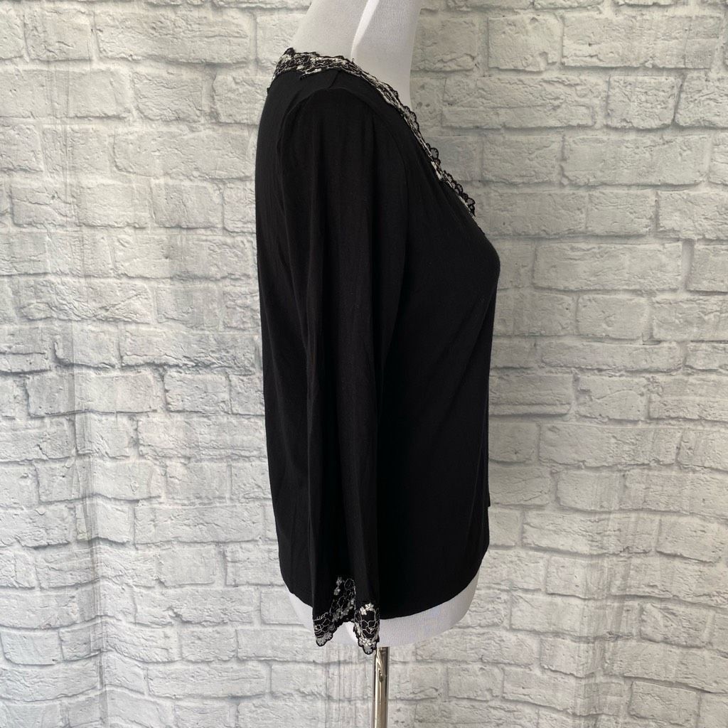 Anne Klein Ann Klein stretch women M v-cut lace neck & sleeve cuffs Size M / US 6-8 / IT 42-44 - 5 Thumbnail