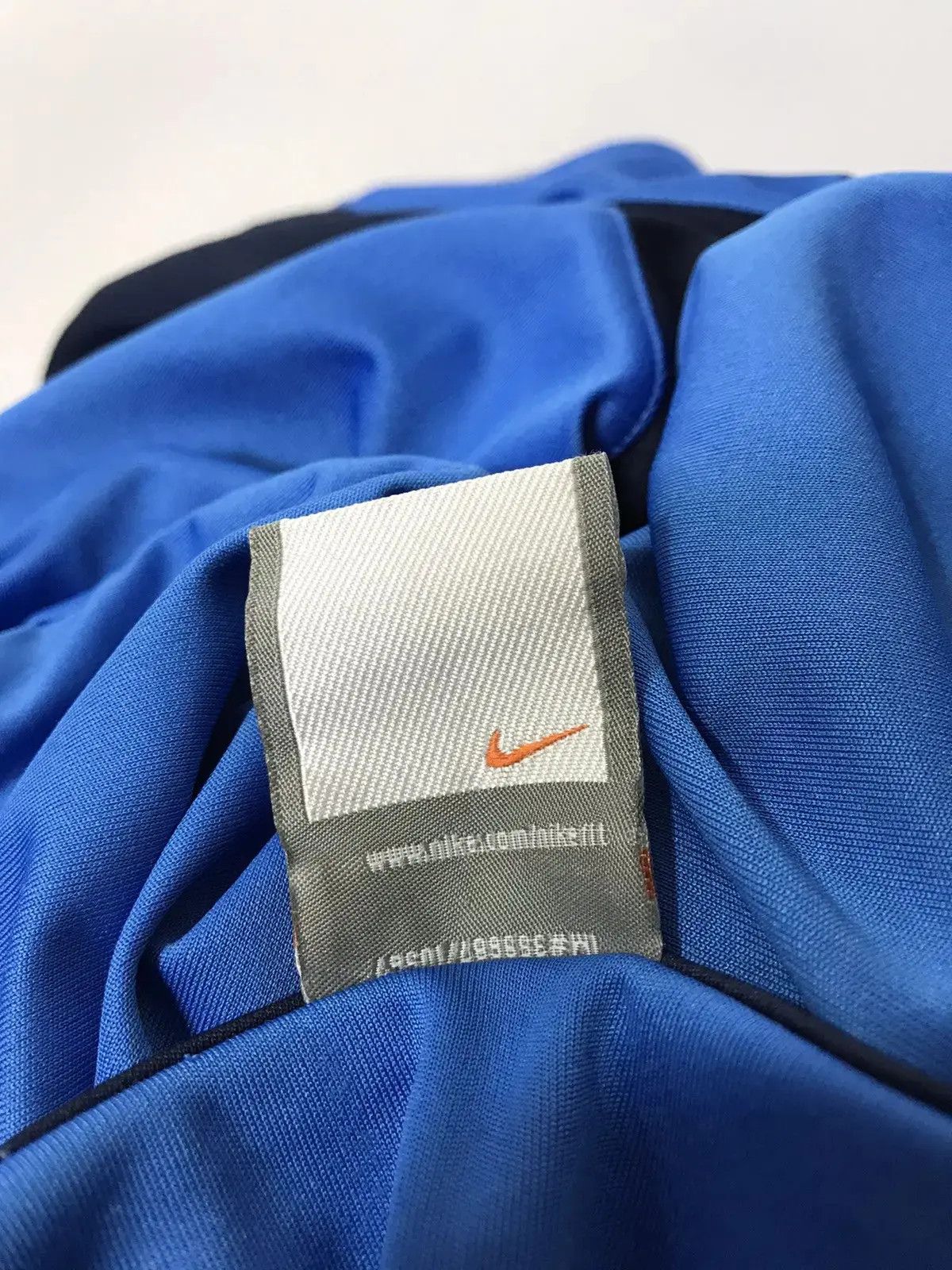 Nike × Vintage Vintage Nike swoosh logo t-shirt Size US L / EU 52-54 / 3 - 6 Thumbnail