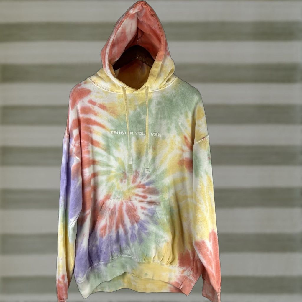 Vintage WRLDINVSN Sweatshirt Hoodie Mens Large Tie Dye Graphic Print Hooded Pullover Pockets Streetwear VSN Trust in Your VSN Size US L / EU 52-54 / 3 - 1 Thumbnail