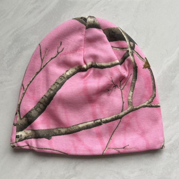 Arc'Teryx Vintage Y2K/90s Style Pink Real Tree Camo Essential Beanie ...