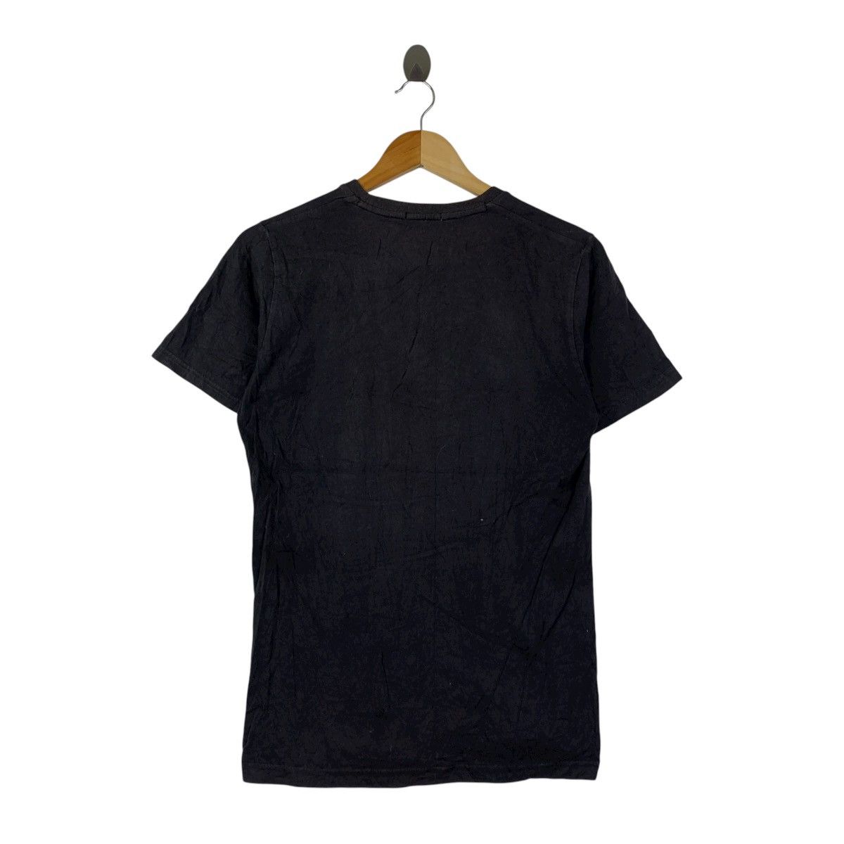 Uniqlo Uniqlo UT x Jean-Michel Basquiat Black Graphic Tee Shirt Size US S / EU 44-46 / 1 - 4 Thumbnail