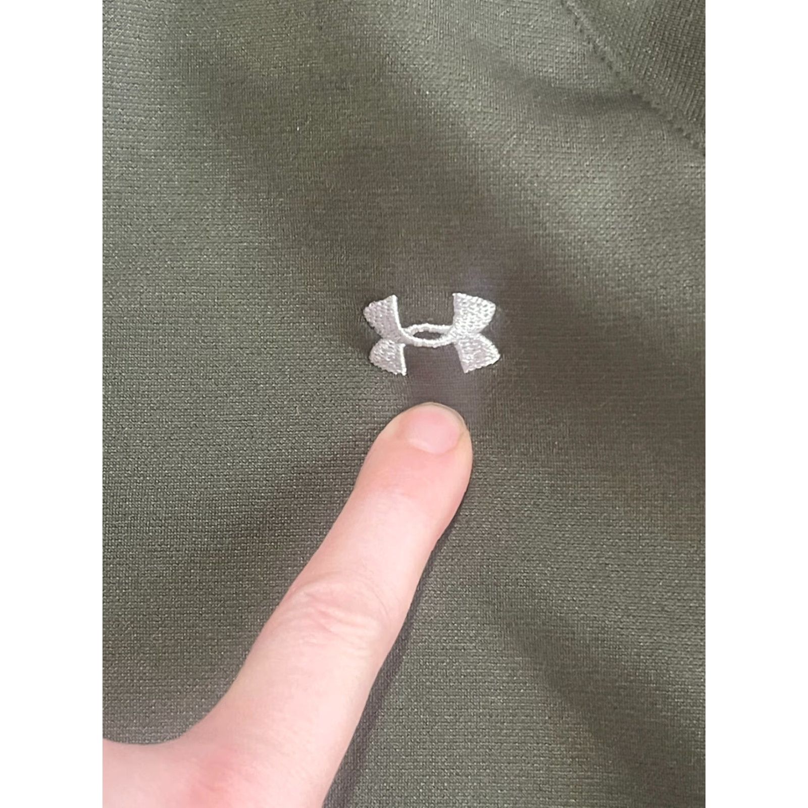 Under Armour Under armour Sweatshirt Womens Petite Small Green Full Zip Logo Regular Fit Activewear Modern Style Womens Size S / US 4 / IT 40 - 3 Thumbnail