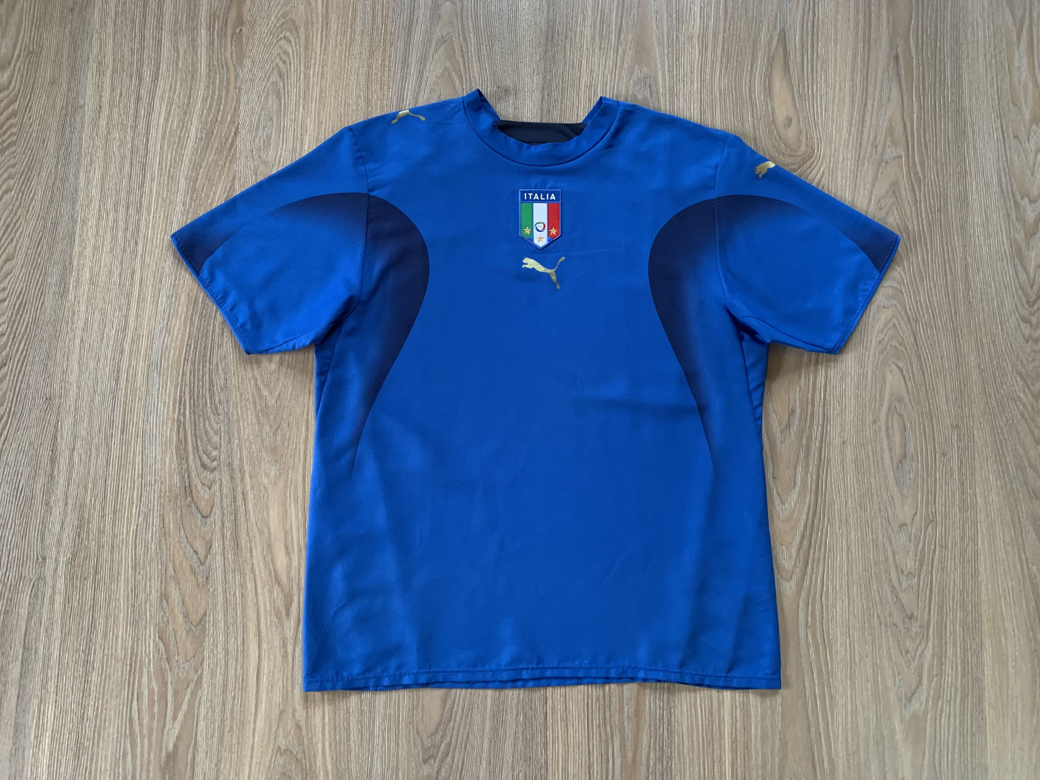 Puma × Vintage Vintage Puma Italy Basic Home Football Shirt 2006 Size US L / EU 52-54 / 3 - 1 Thumbnail
