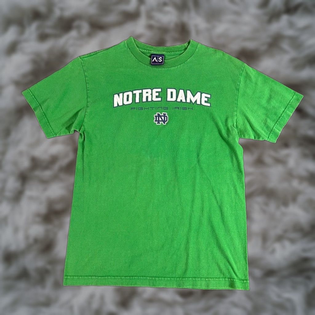 Logo 7 VINTAGE Notre Dame Fighting Irish Green Logo T Shirt Mens Size Medium Size US M / EU 48-50 / 2 - 1 Thumbnail