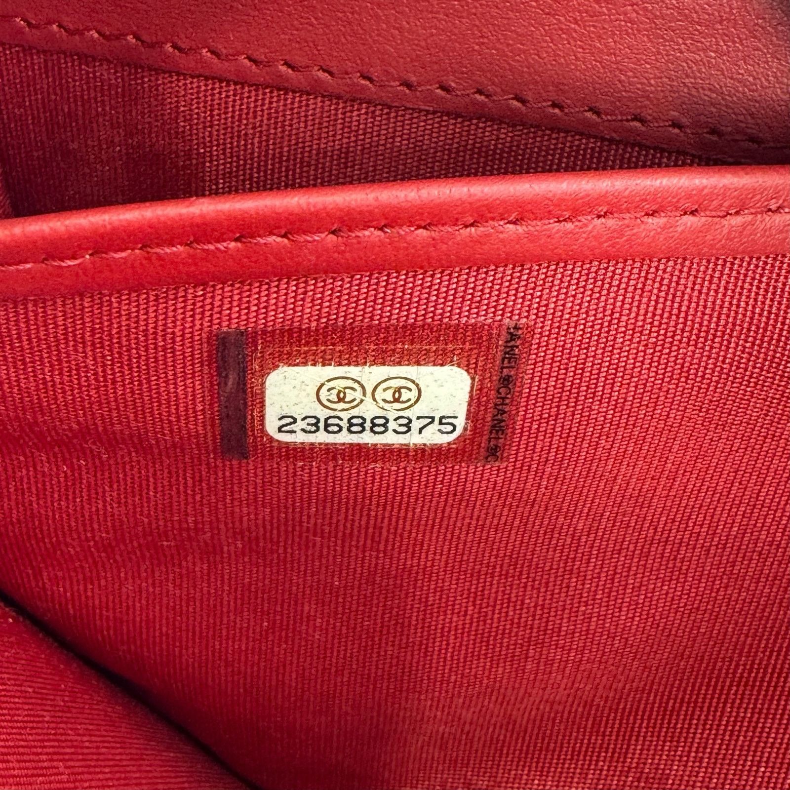 Chanel Chanel CC Boy Flap Red Matelassé Wallet Size ONE SIZE - 8 Thumbnail