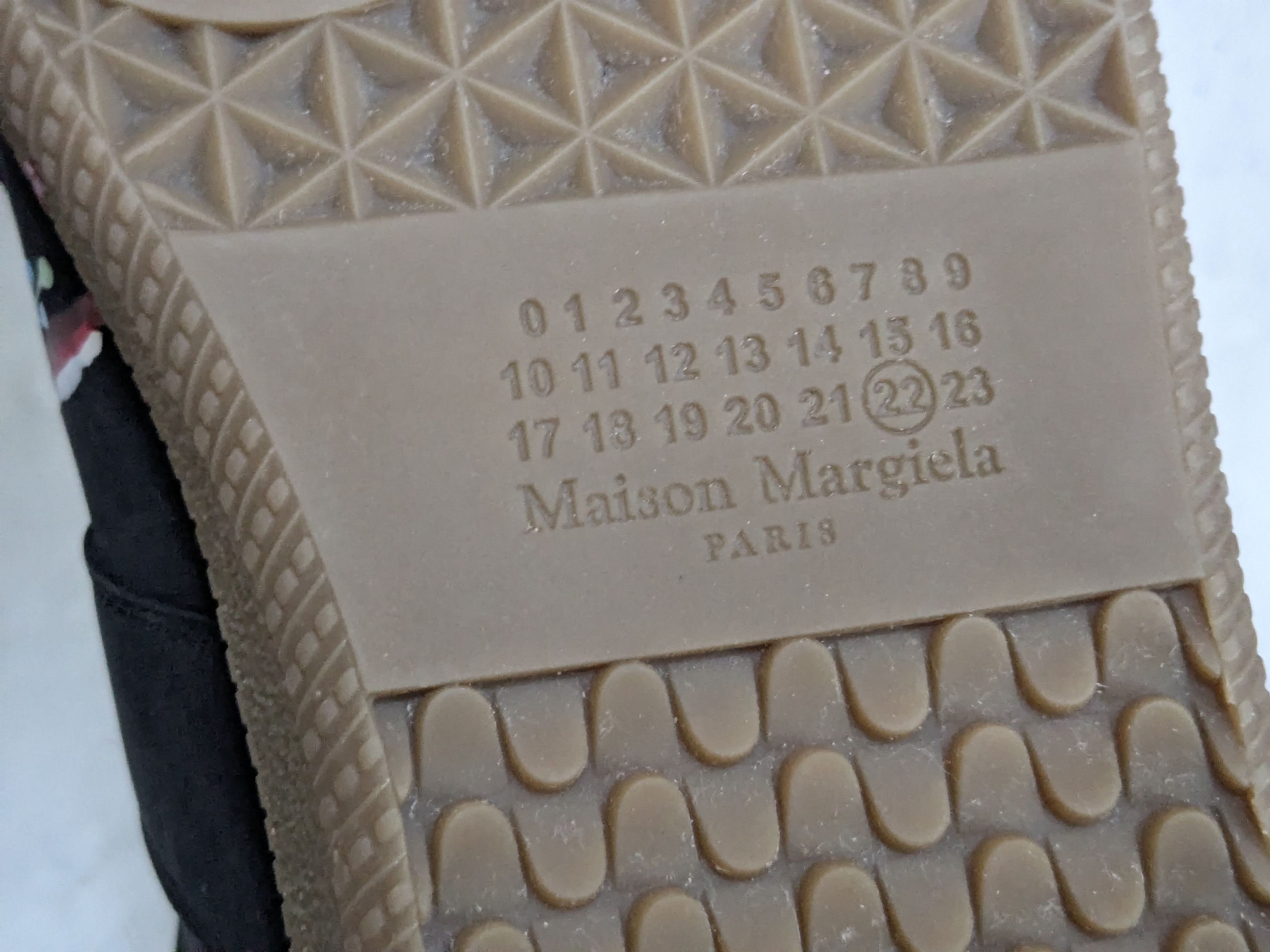 Maison Margiela Maison Margiela Replica GAT Paint Splatter 10 43 Black Size US 10 / EU 43 - 19 Thumbnail