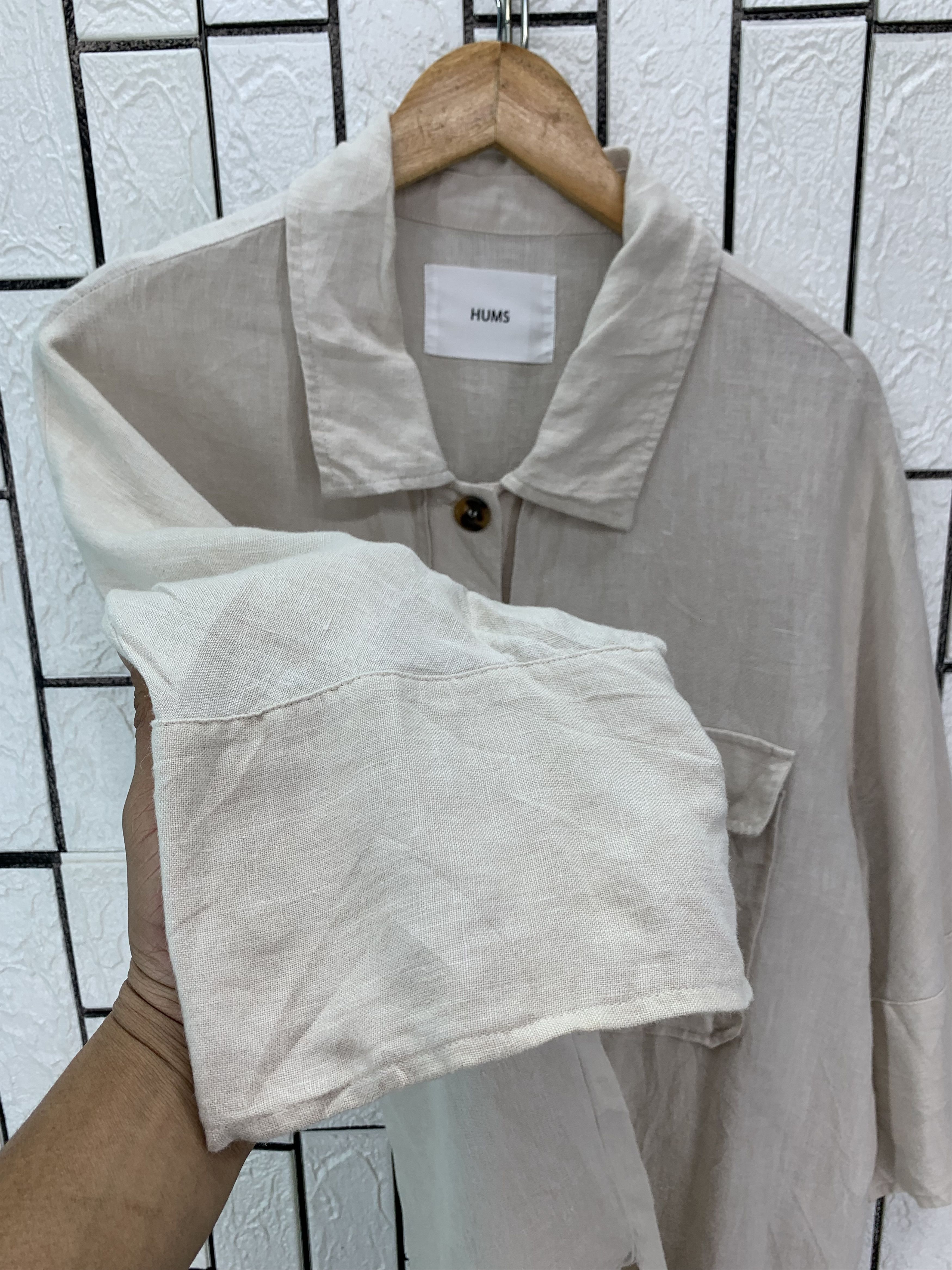 Japanese Brand Hums Long Shirt Button Size US XL / EU 56 / 4 - 7 Thumbnail