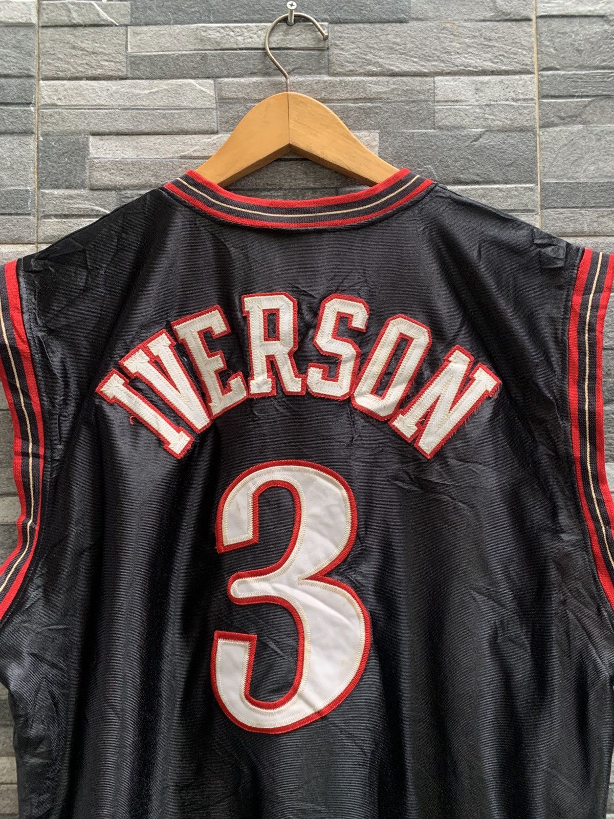 Champion Vintage 97/98 ALLEN IVERSON Basketball Jersey Size US L / EU 52-54 / 3 - 4 Thumbnail