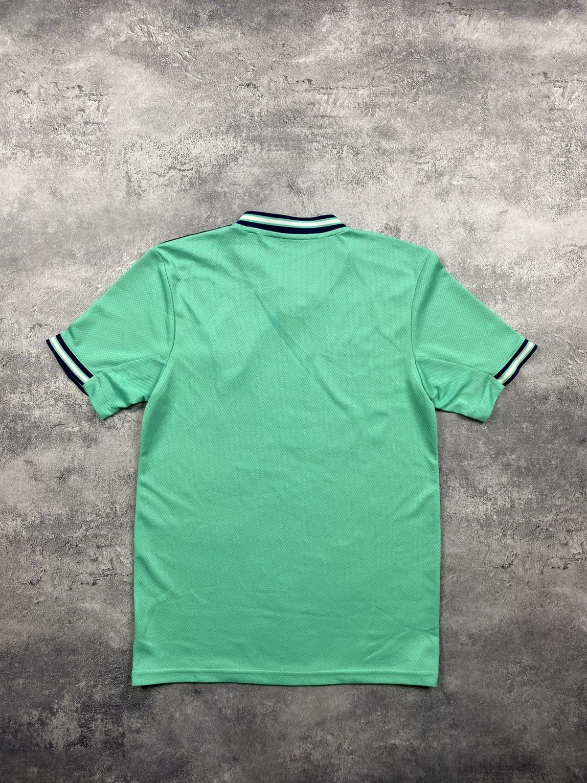 Adidas Adidas Real Madrid 2019-20 Home Football Shirt Soccer Jersey Size US XS / EU 42 / 0 - 15 Thumbnail