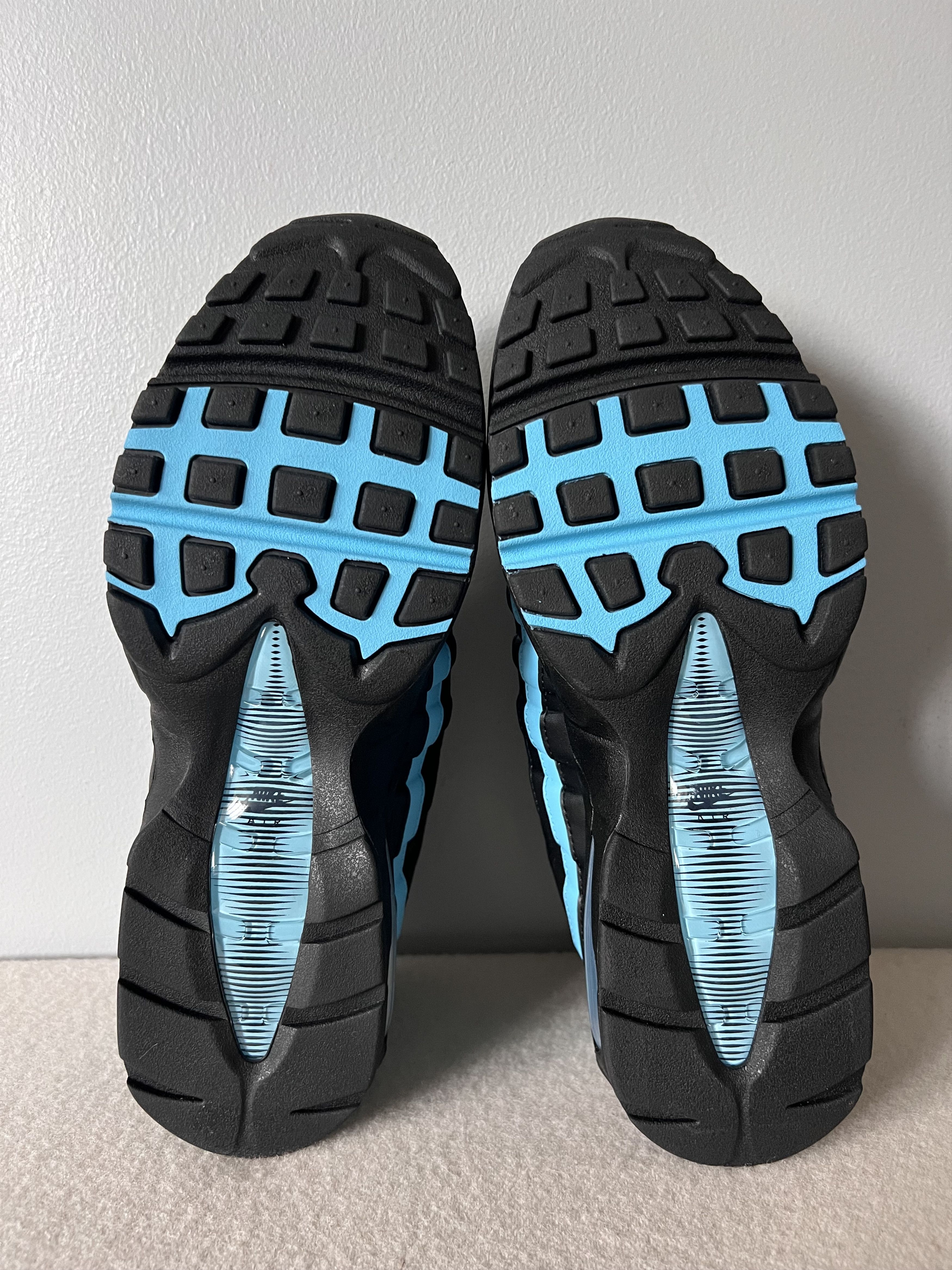 Nike Nike Air Max 95 OG Big Bubble in Black Baltic Blue Size US 9.5 / EU 42-43 - 6 Thumbnail