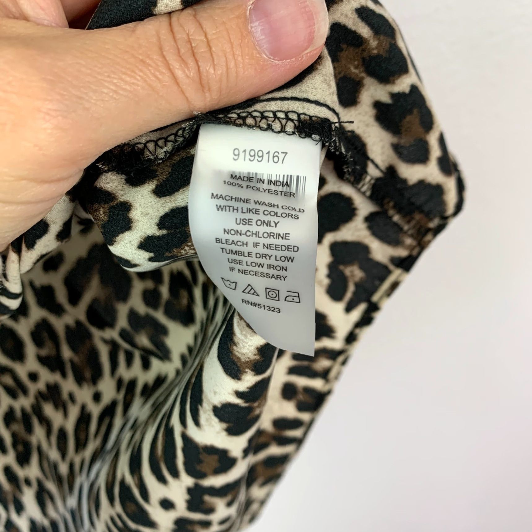 Vince Camuto Vince Camuto Leopard Blouse Shirt Top 2XL Womens Flutter Sleeve V-Neck Leopard Pattern Multicolor Casual Party/Cocktail 2XL Plus Size Size XXL / US 16-18 / IT 52-54 - 5 Thumbnail